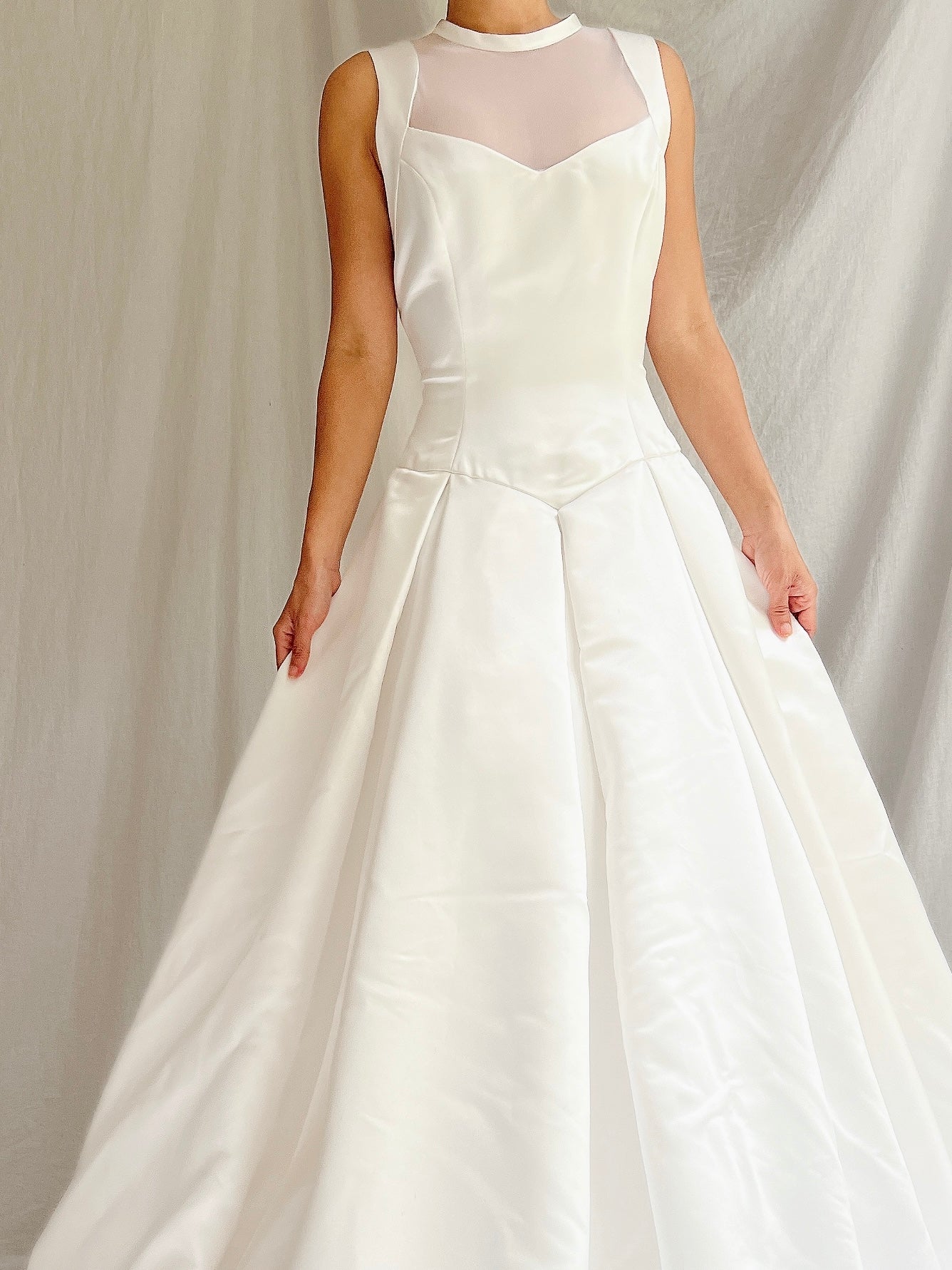 Vintage White Satin Illusion Gown - M/8