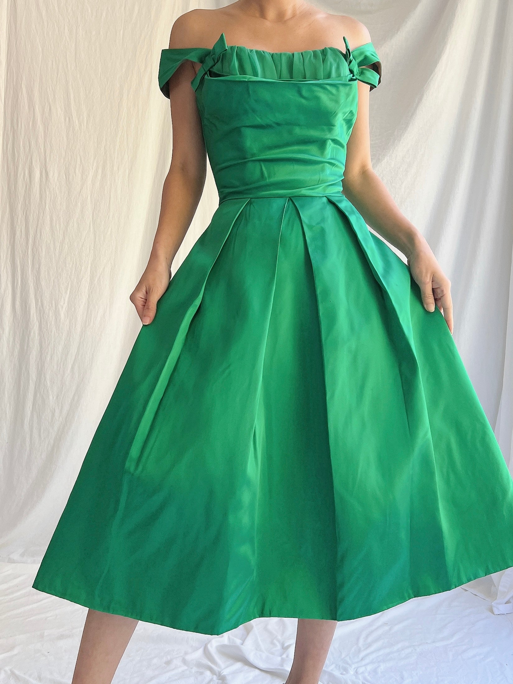 1950s Emerald Satin Dress - XS