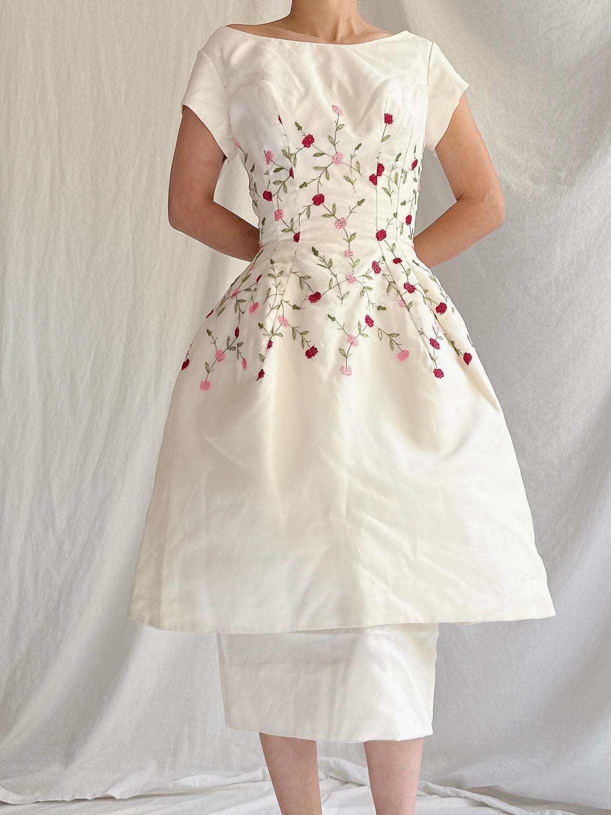 1960s Embroidered Peplum Dress - S