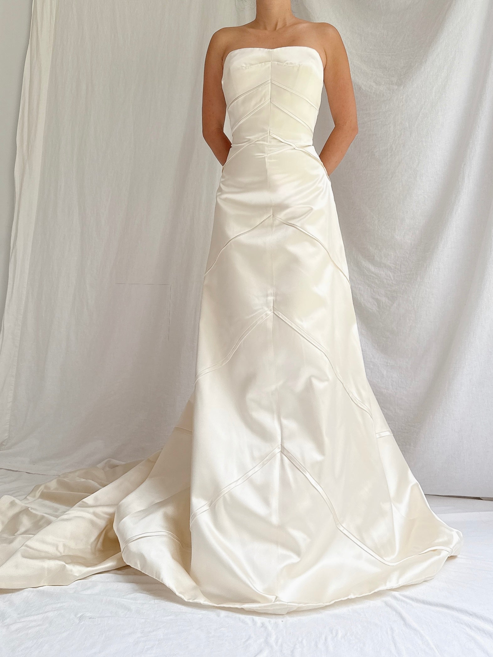 Vintage Pricilla of Boston Silk/Satin Gown - M/10