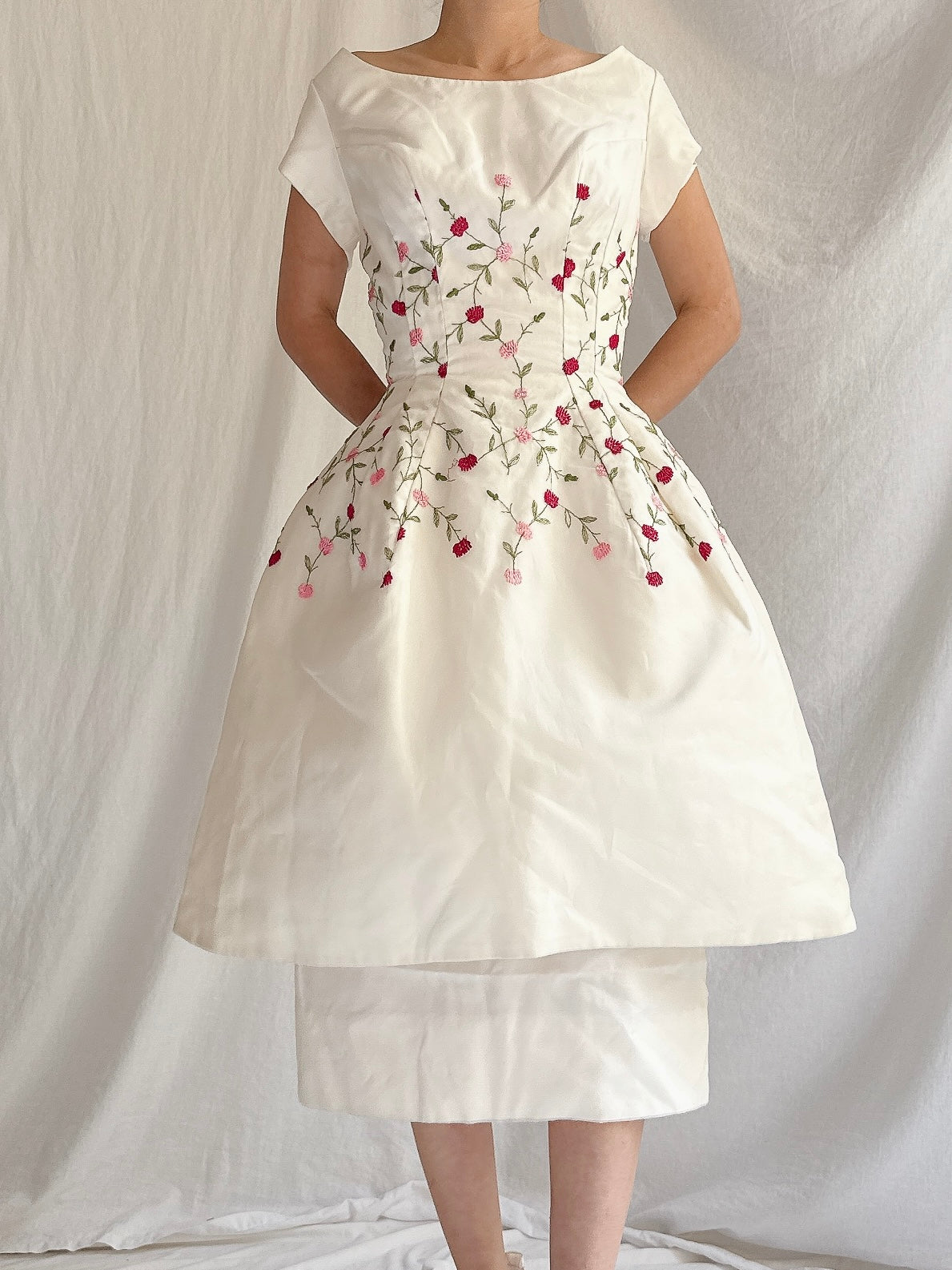 1960s Embroidered Peplum Dress - S