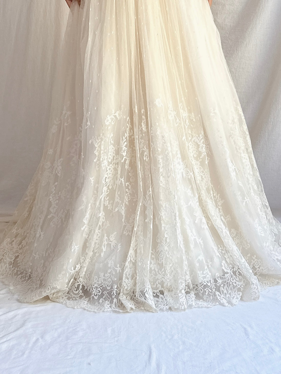 Vintage Silk Lace Gown - Size XS/S