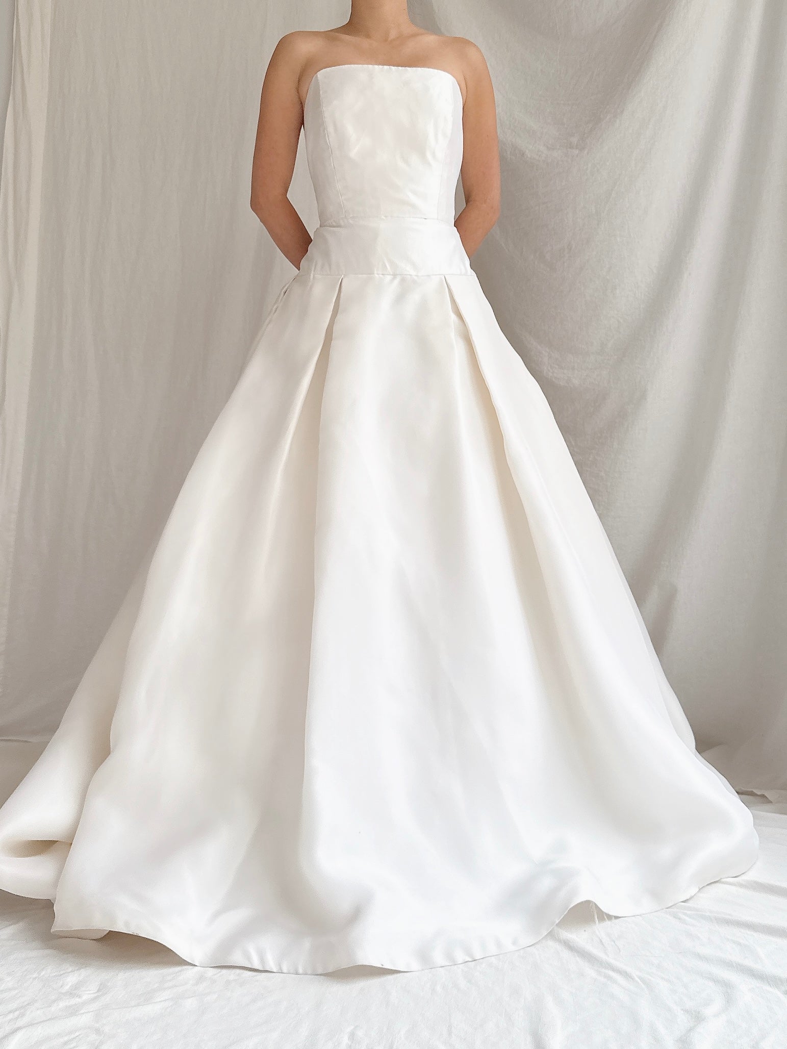 1990s Lazaro Mikado Silk Gown - S/6