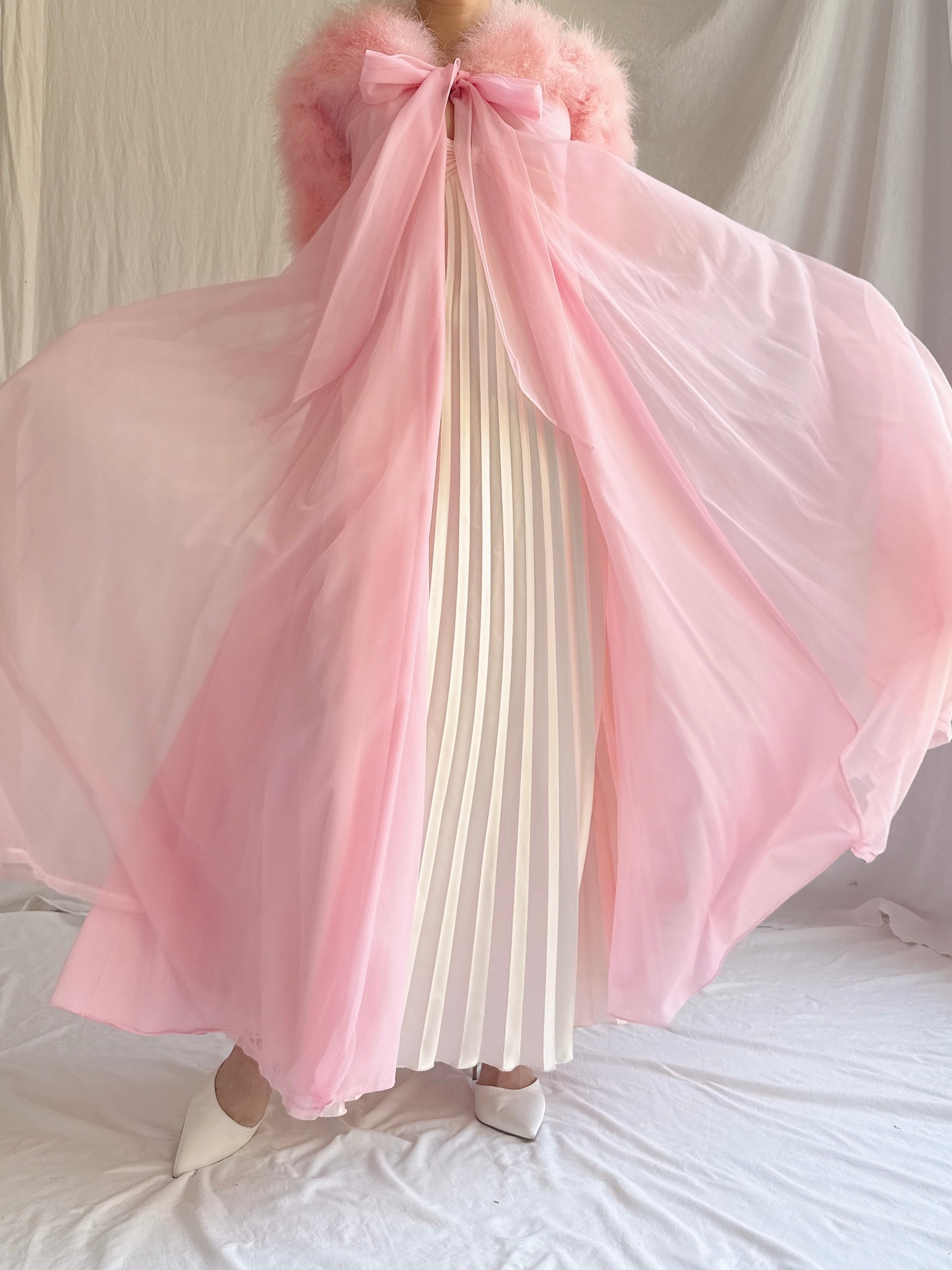 1960s Pink Feather Dressing Gown - XS