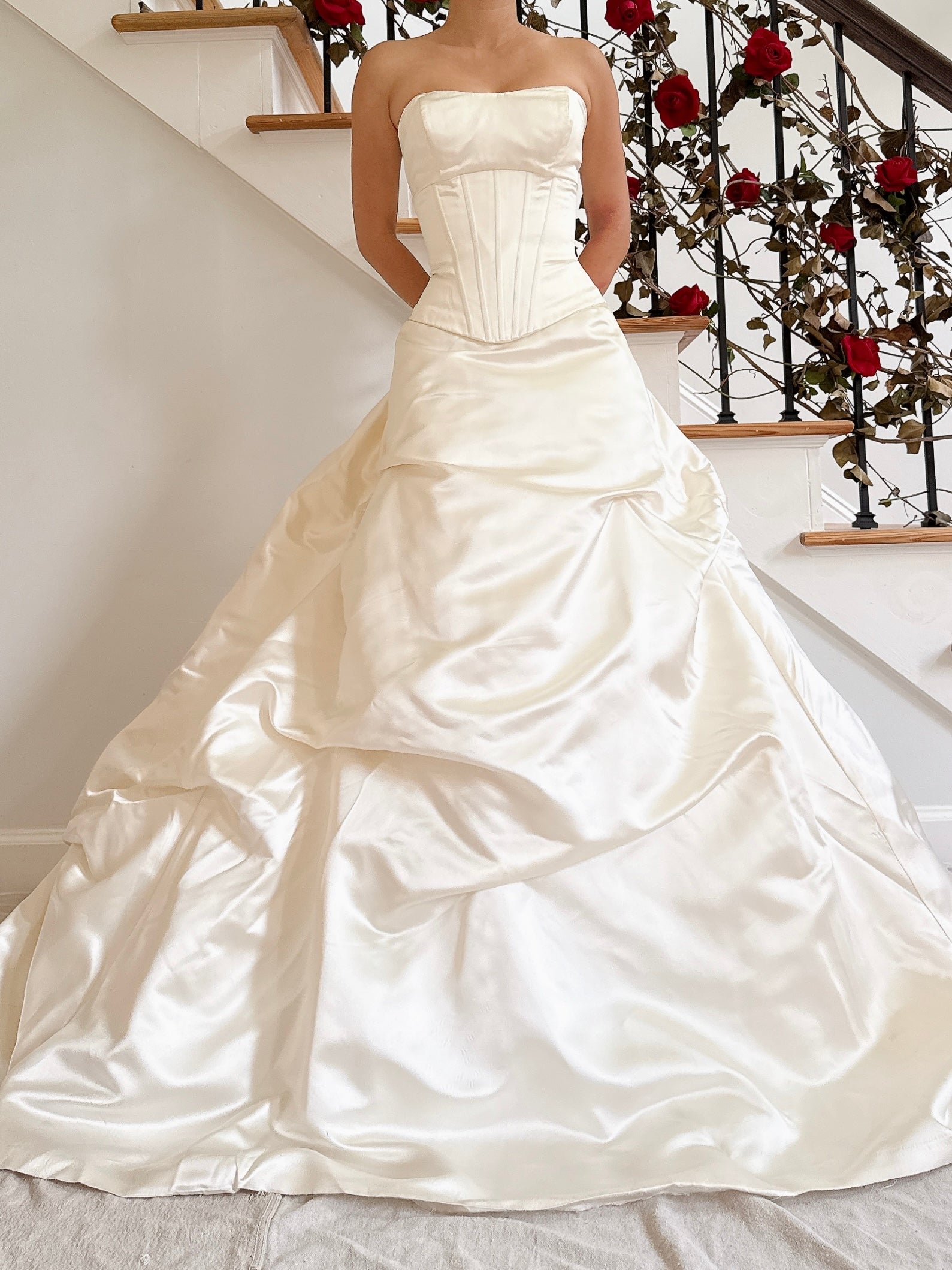 00 Ines Di Santo Silk Gown - L