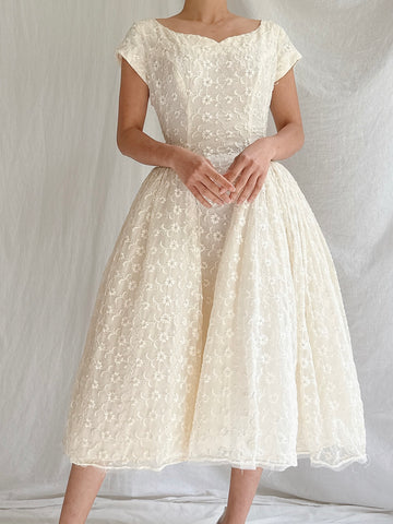 1950s Embroidered Dress - S