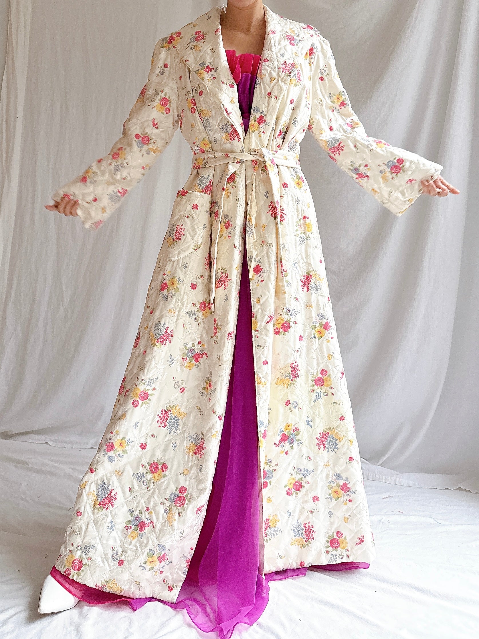 1940s Satin Floral Quilted Coat - S