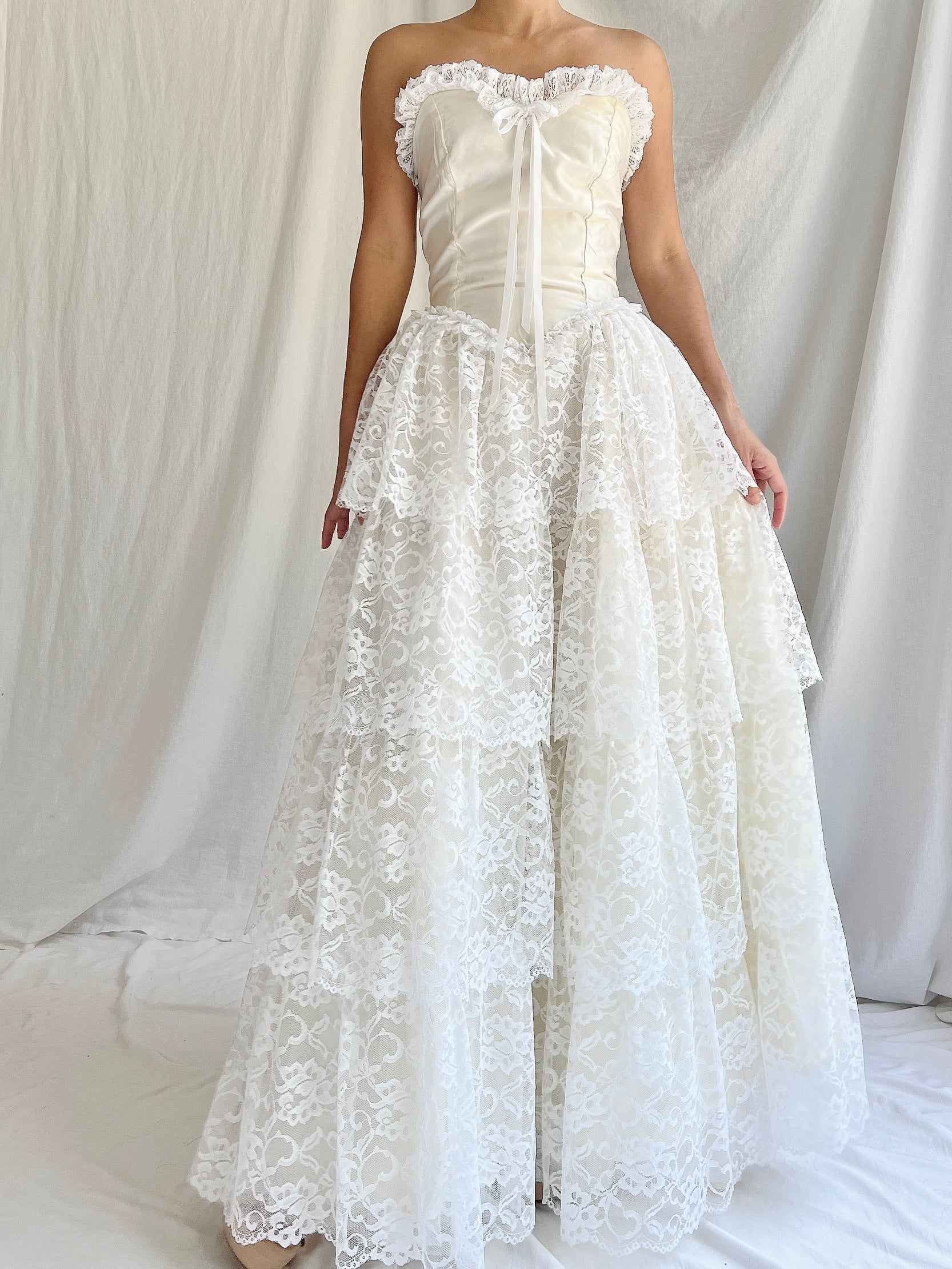 1980s Lace Tiered Dress - M/6/8