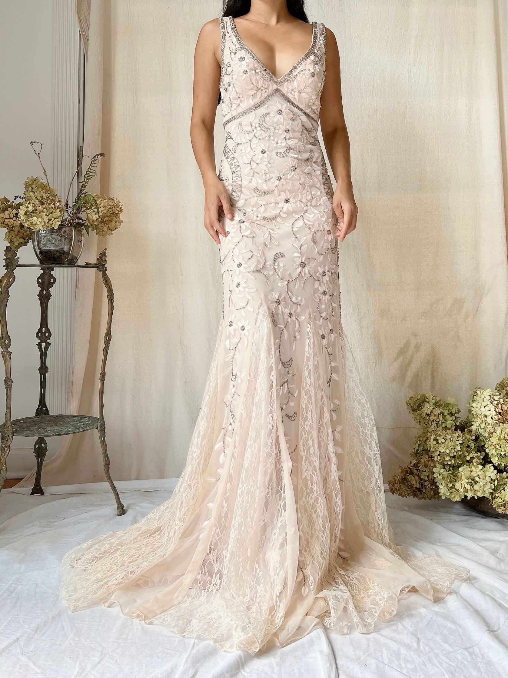 Vintage Light Dusty Pink Embroidered Gown - XS/2 | G O S S A M E R Vintage Light Dusty Pink Embroidered Gown - XS/2 | G O S S A M E R