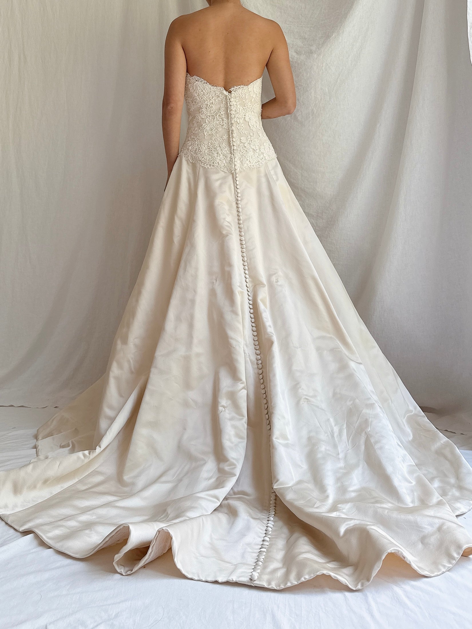 Vintage Alvina Valenta Silk & Lace Gown - US 4/6