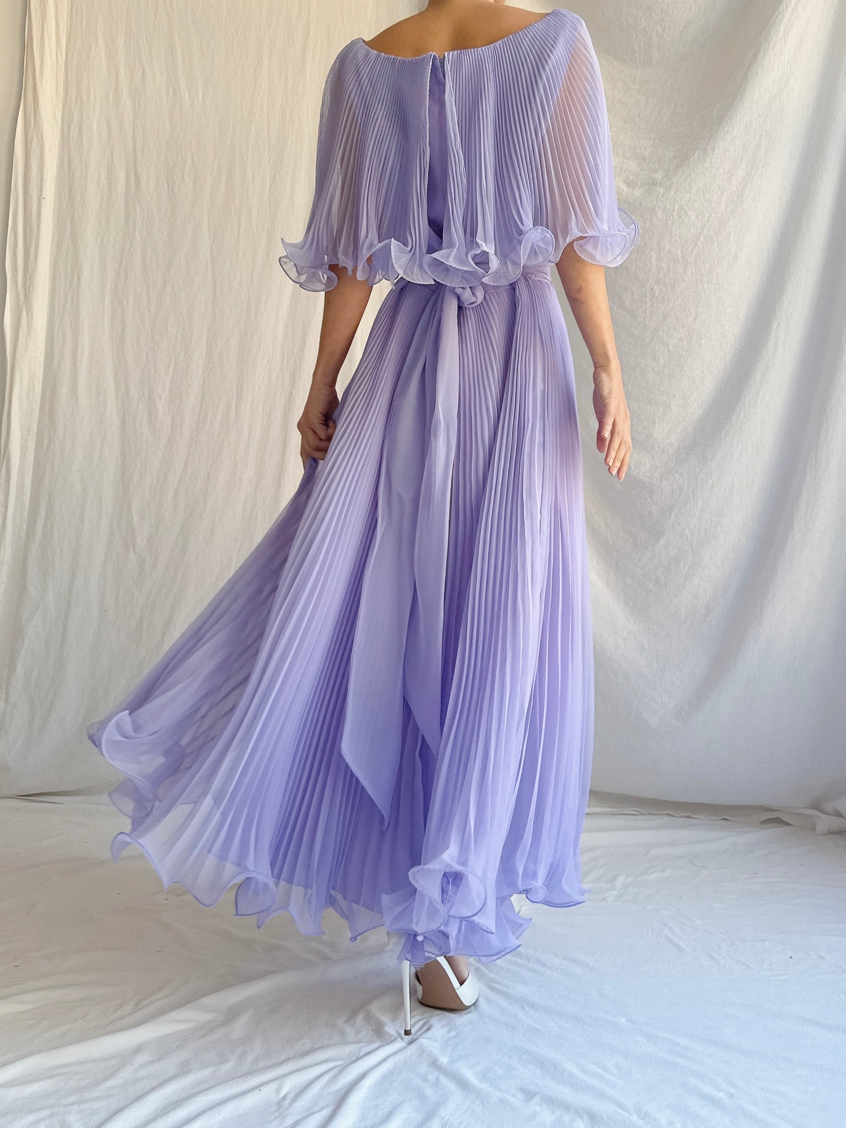 Vintage Pleated Chiffon Midi Dress - M