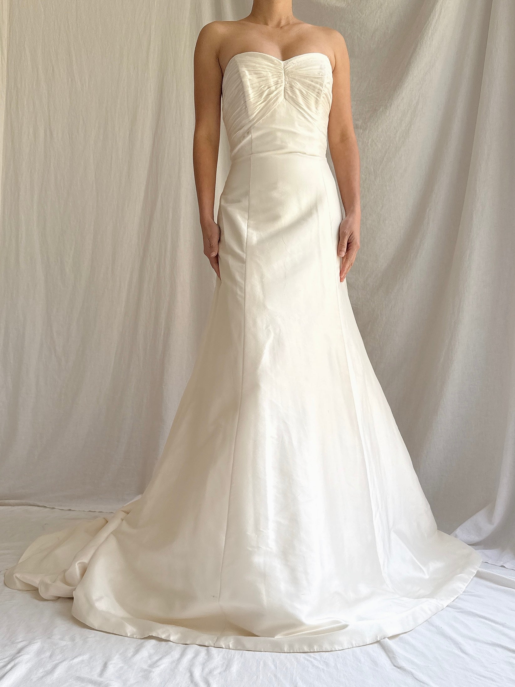 Vintage Strapless Silk Ruffled Gown - M/8