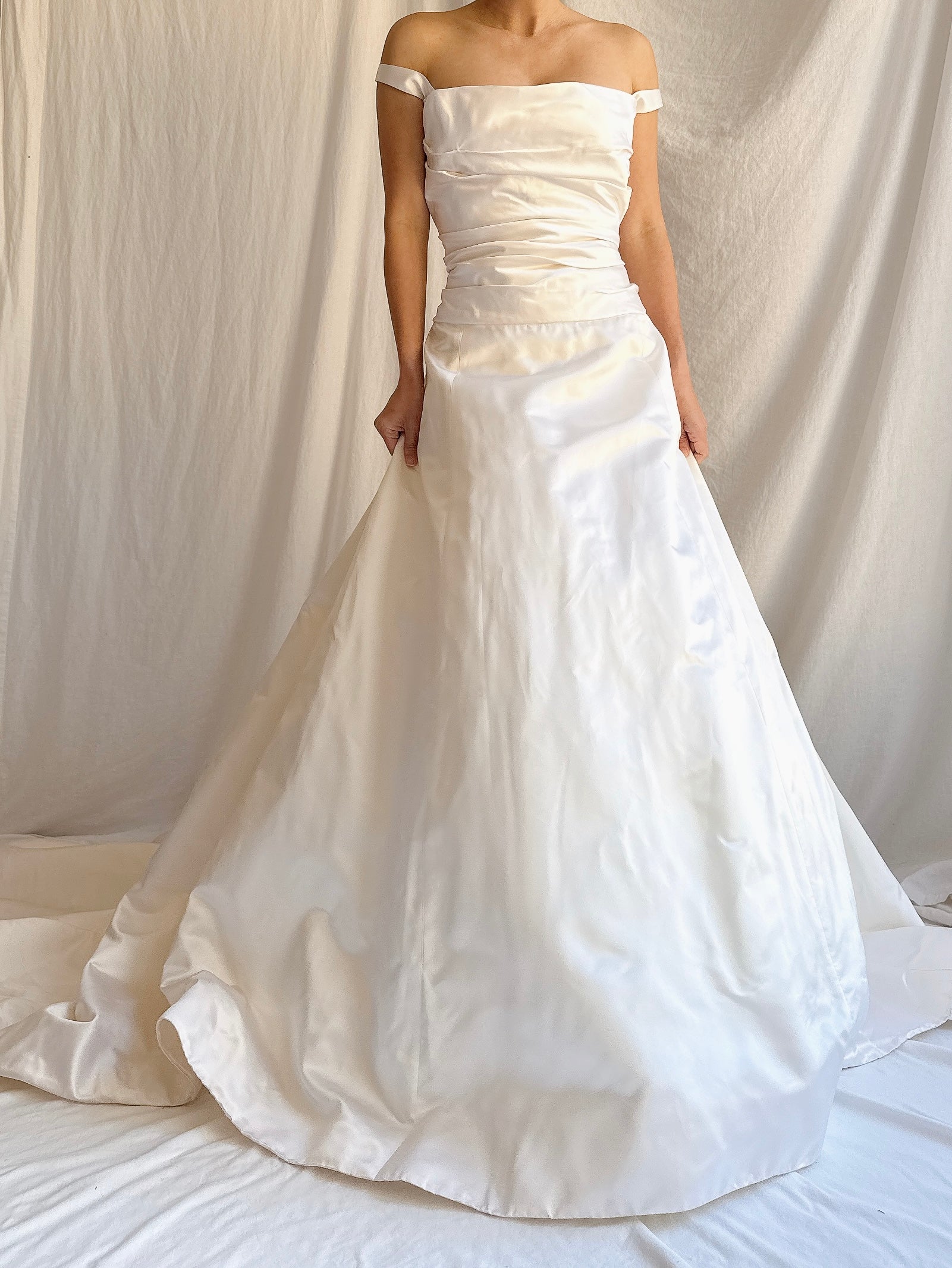 Vintage Silk Vera Wang Gown - L/US 12/14