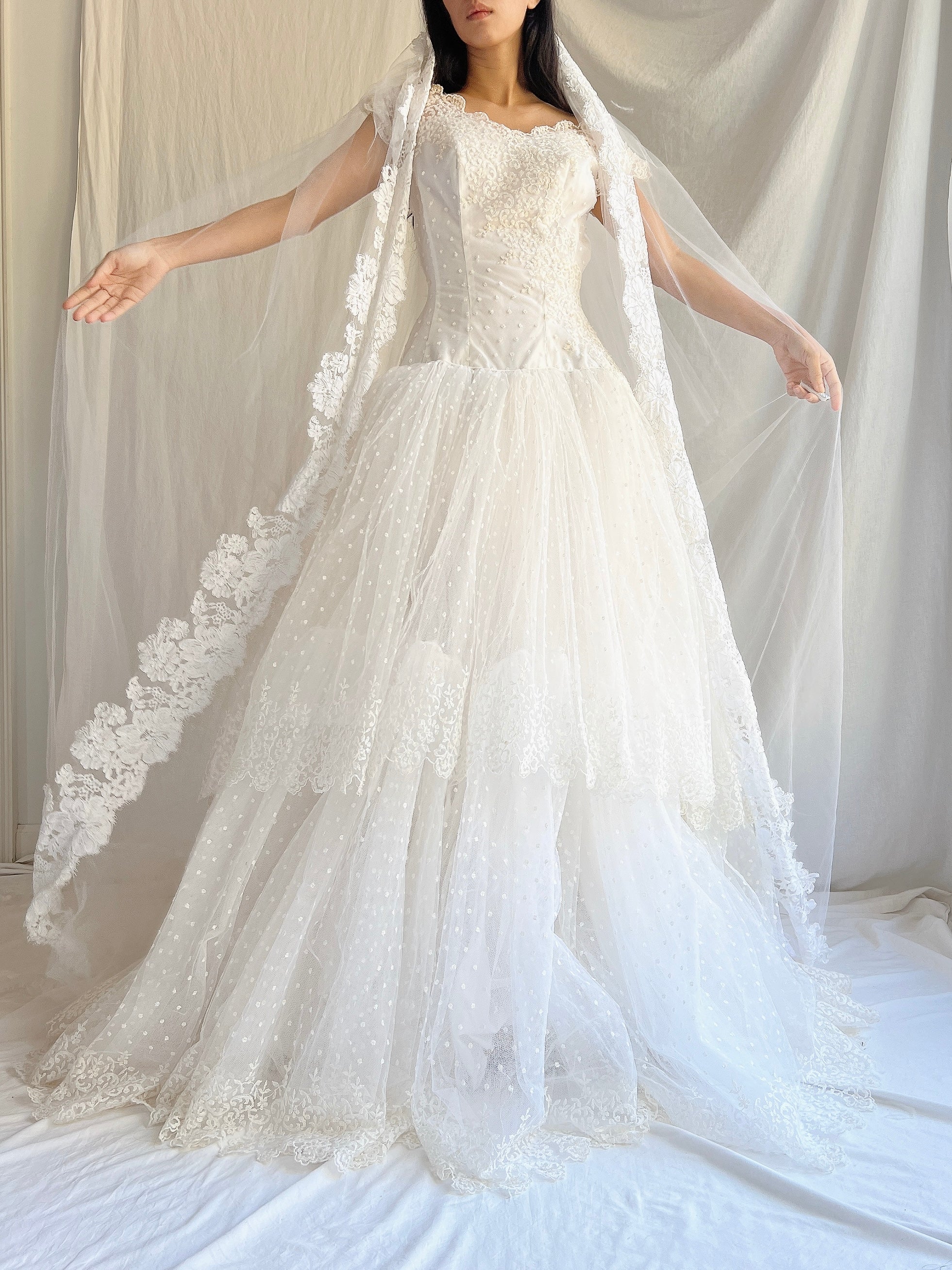 1950s Cathedral Alencon Double Tulle Veil