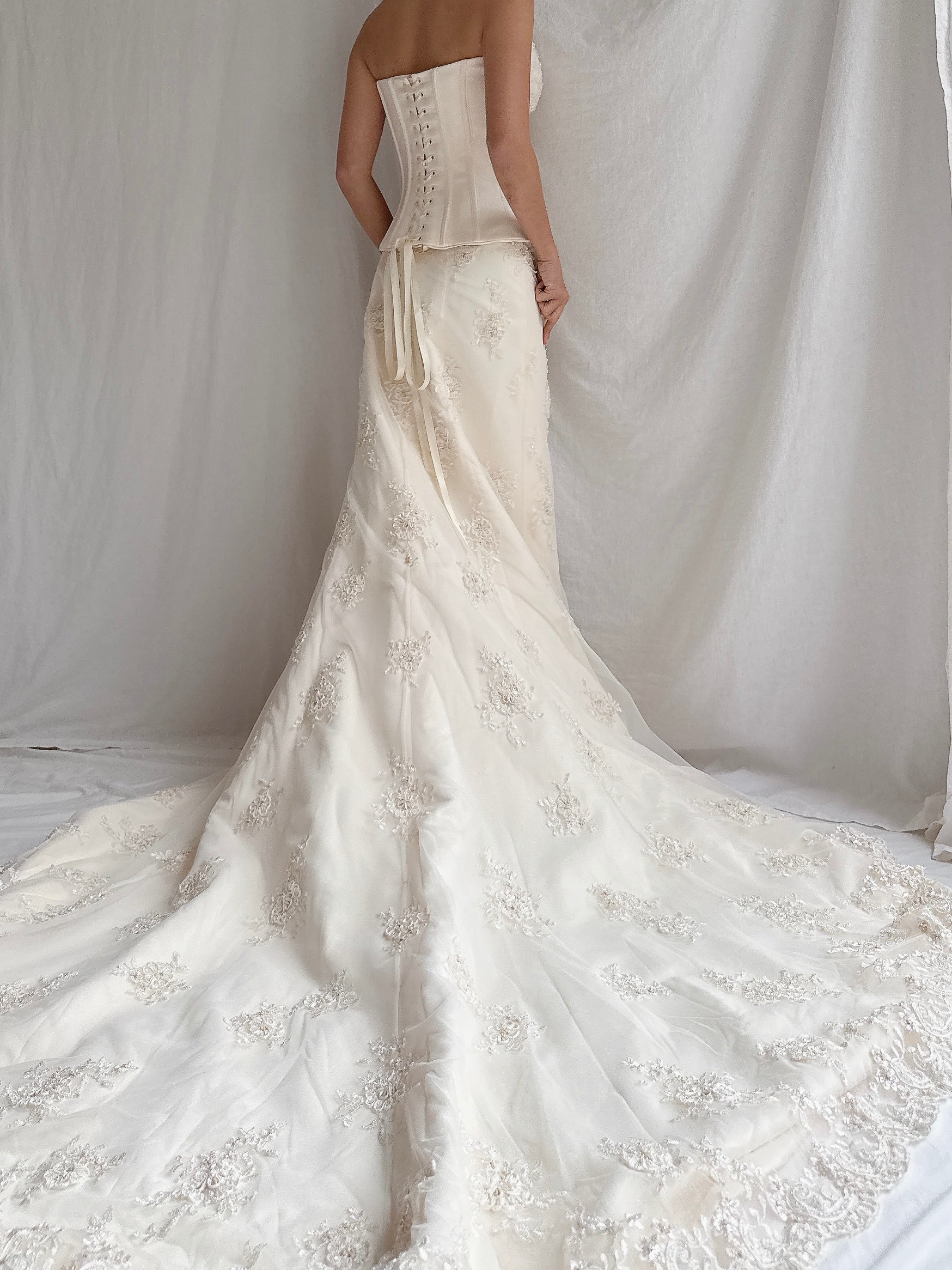 Vintage 2-Piece Lace-Up Set - S-M