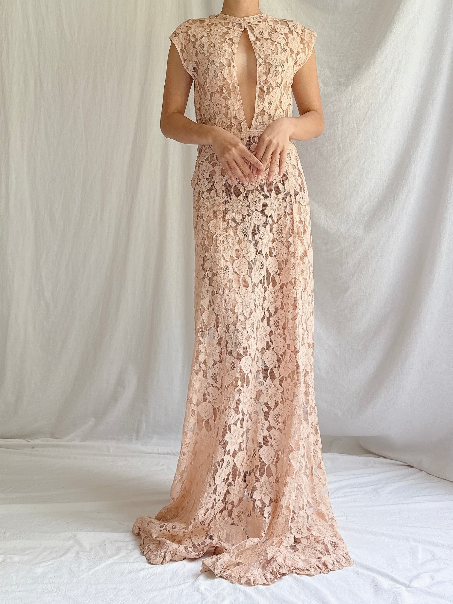1930s Peach Lace Gown - XS/S