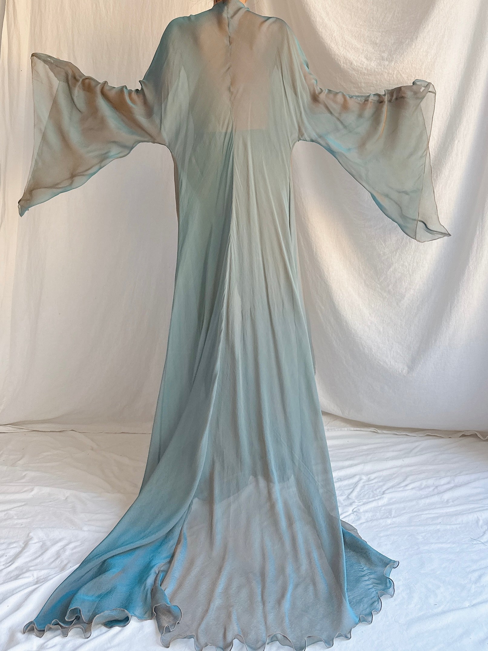 Vintage Silk Iridescent Set - OSFM