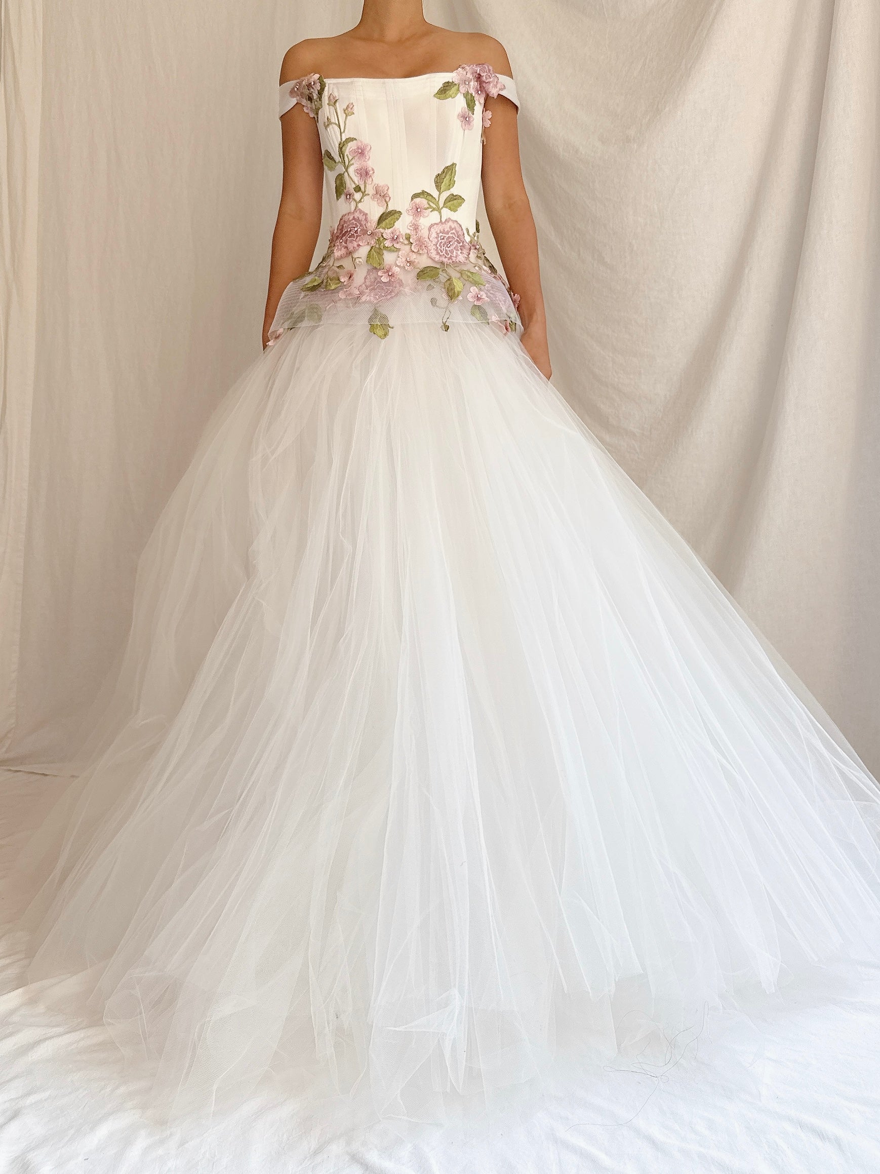 00 Juan Carlos Pinera Tulle Bustier Gown - XXS/00