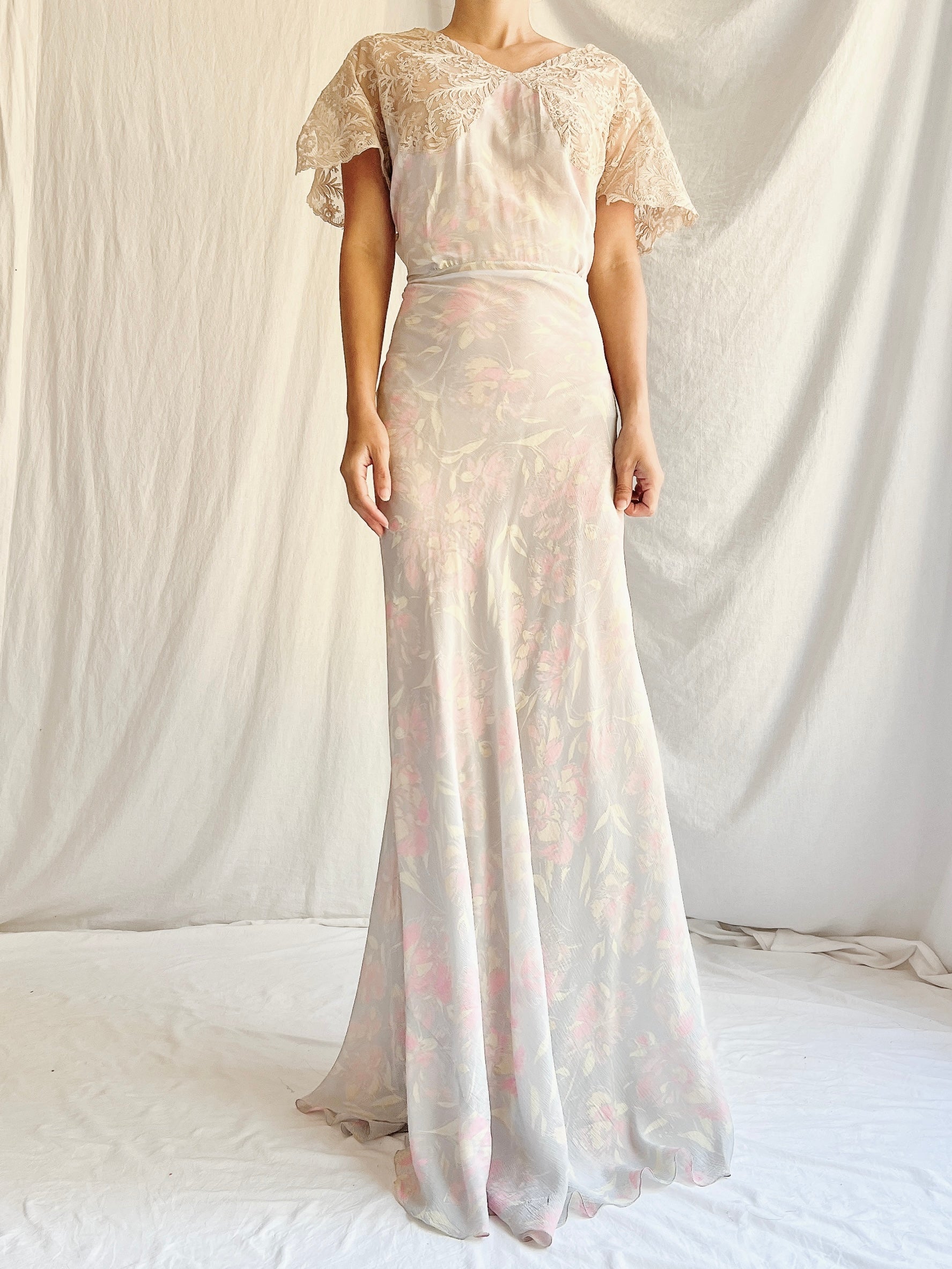 1930s Silk Pastel Gown - M