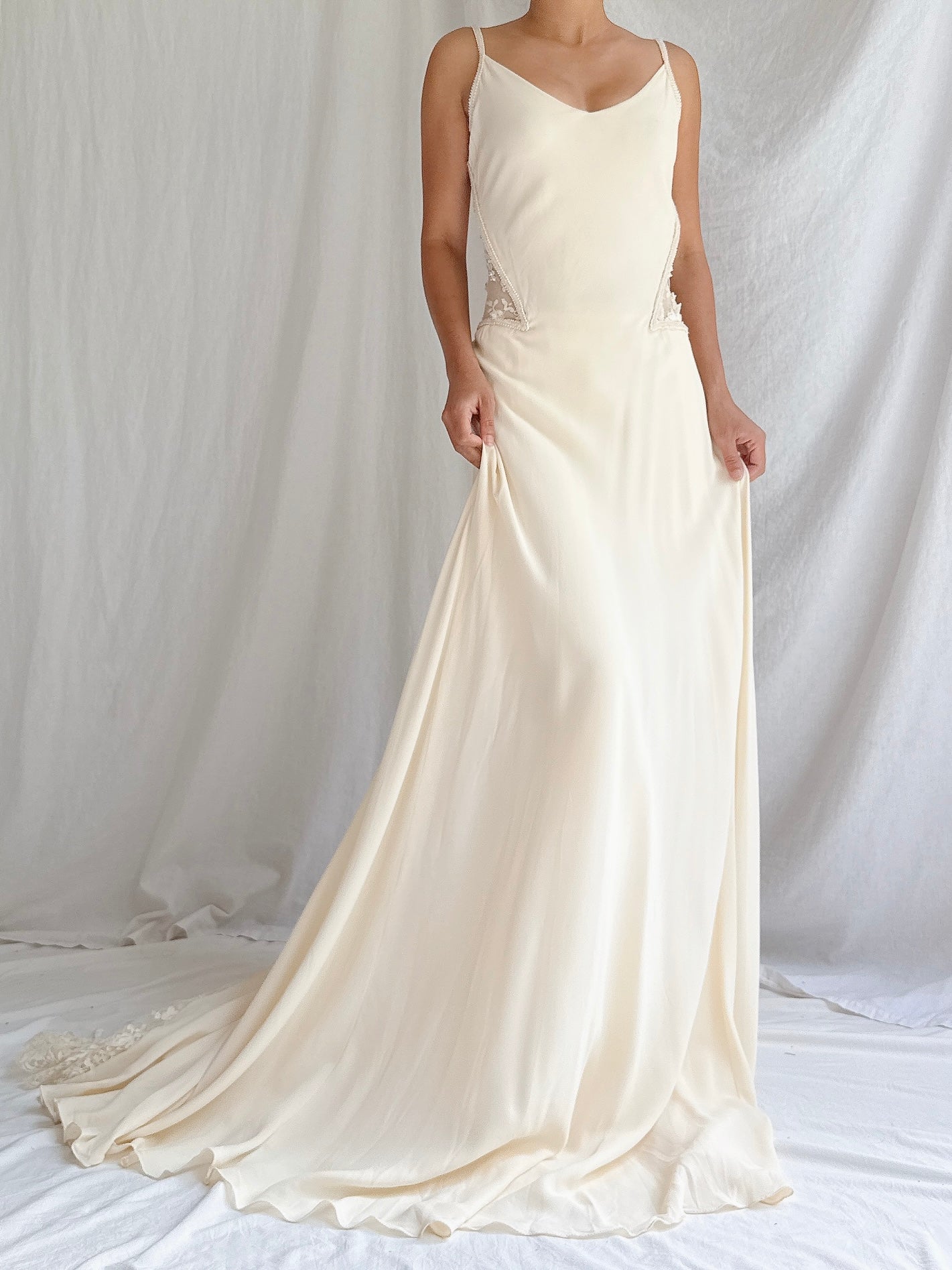 Vintage Silk Crepe and Lace Gown - S/M/6
