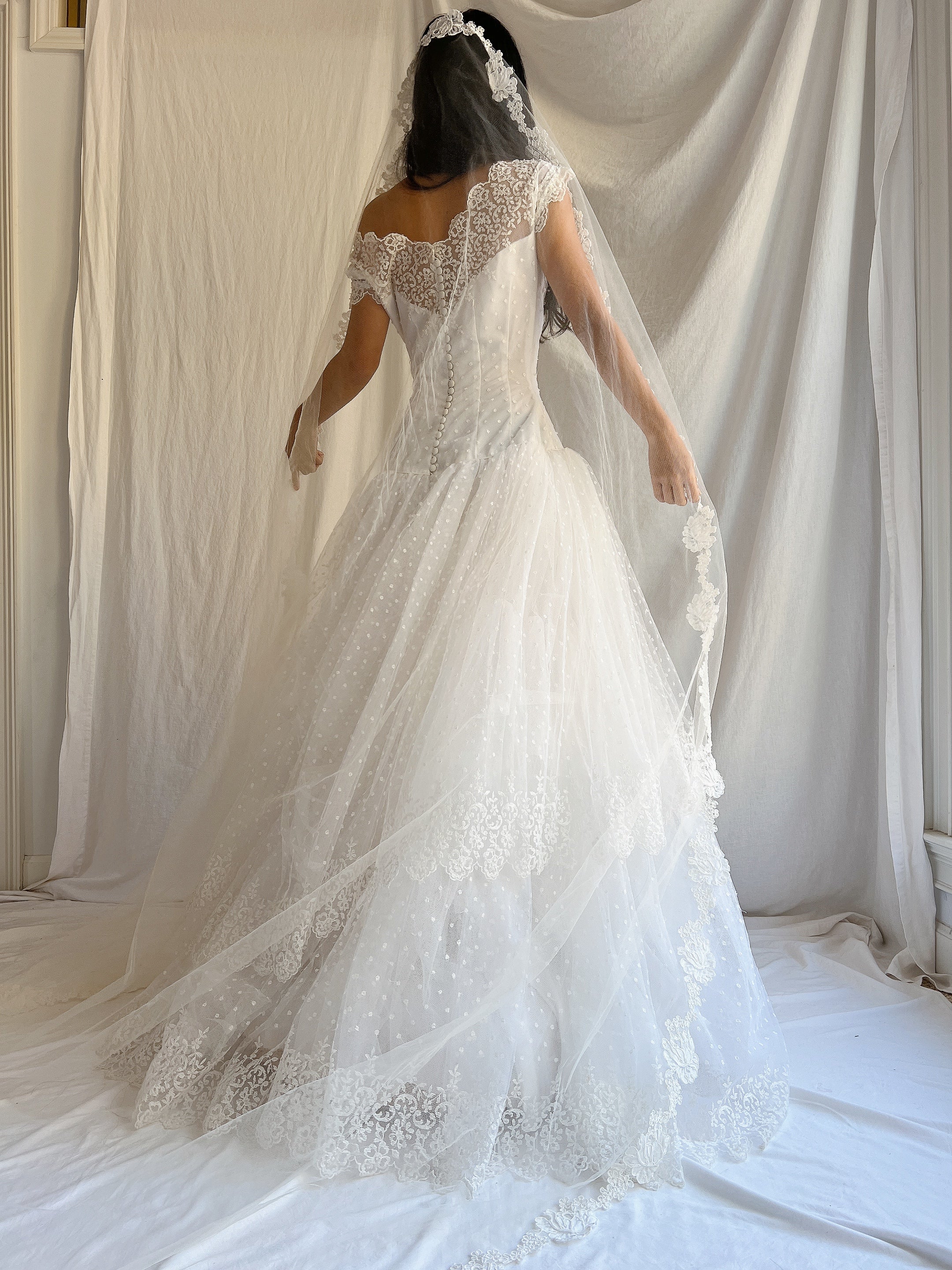 1950s Mantilla Alecon Cathedral Veil