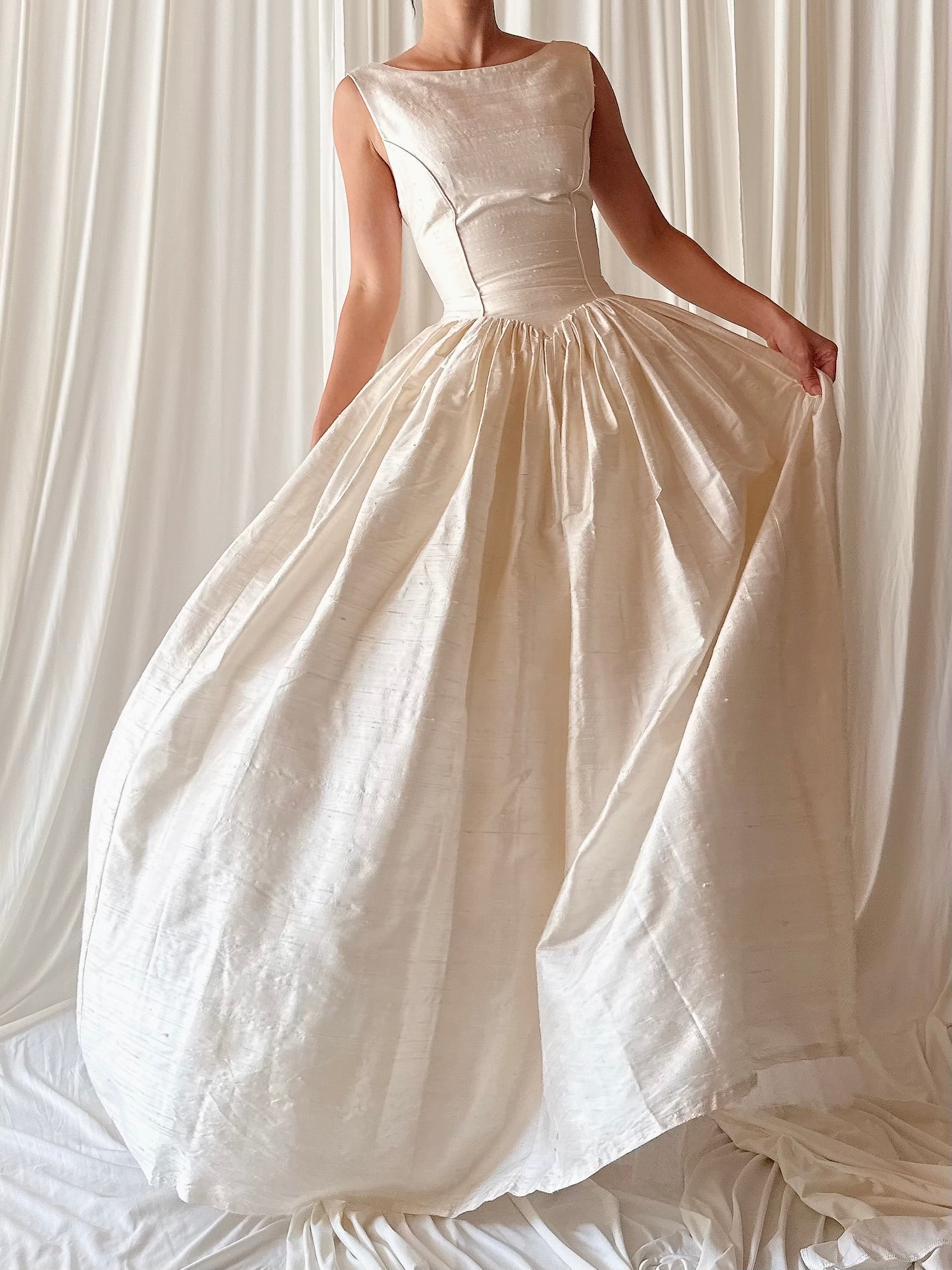 Vintage Ivory Raw Silk Boat Neck Gown - S