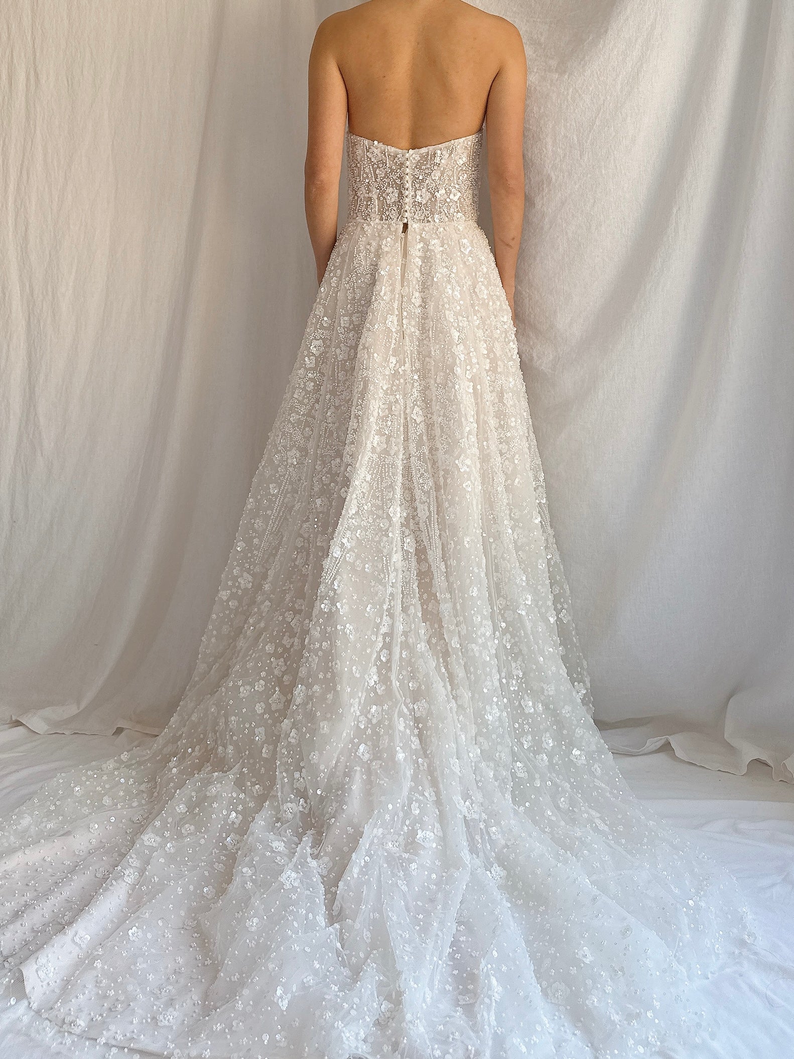 Beaded Embelished Tulle Gown - S/4