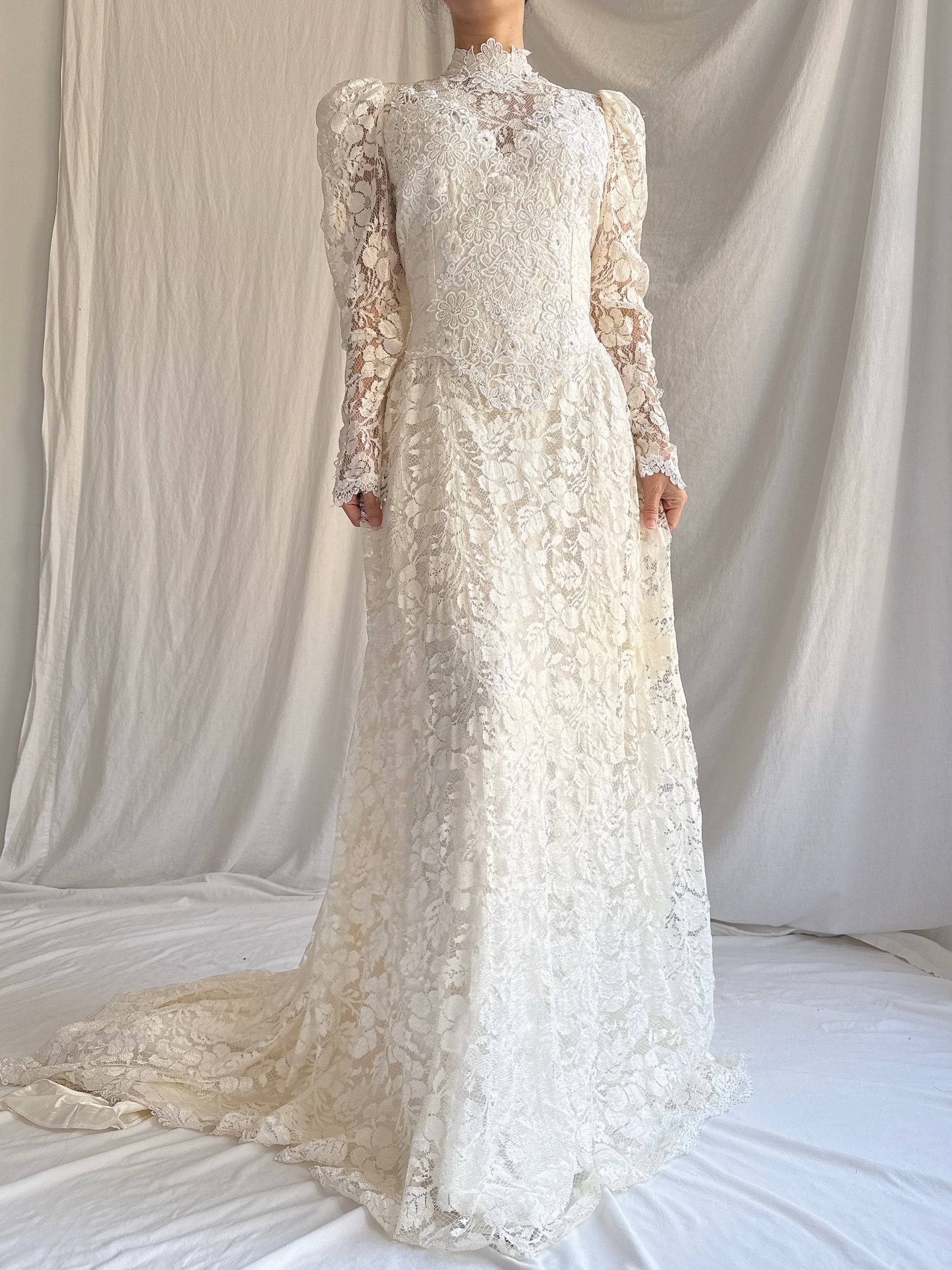 Vintage Lace High Neck Gown - S/M