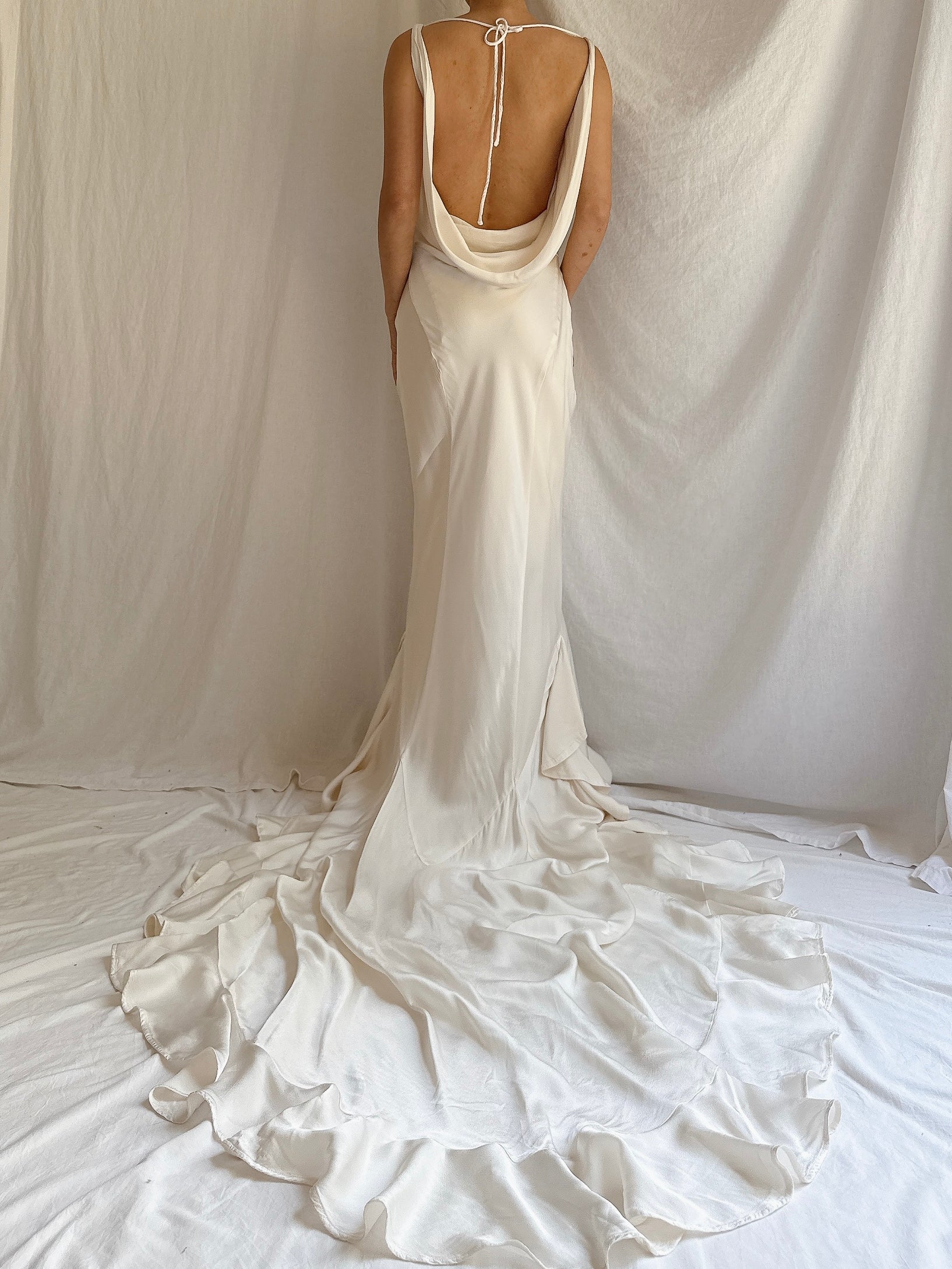 00s Satin Cowl Neckline Bias Gown - XS/2