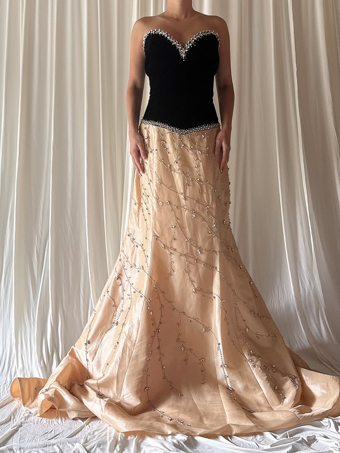 Vintage Velvet and Taffeta Gown - US 16/L