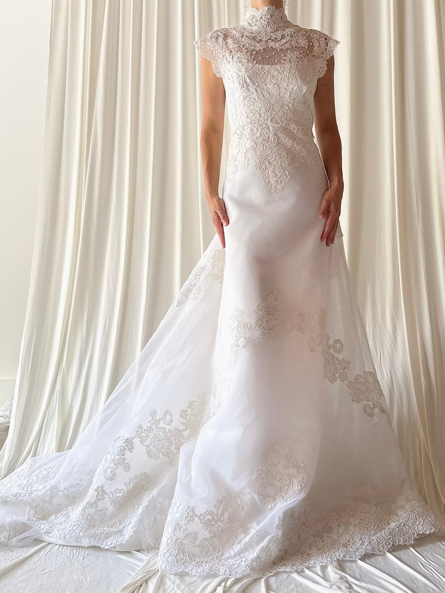 1960s Alecon Lace and Organza Gown - S/M