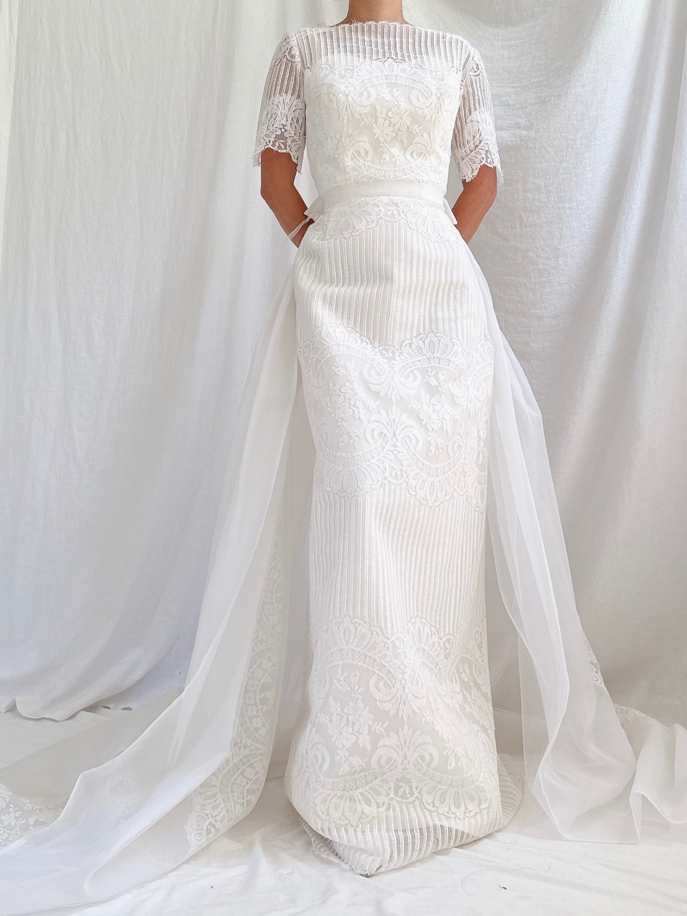 1960s 2-Piece Lace Gown - XS