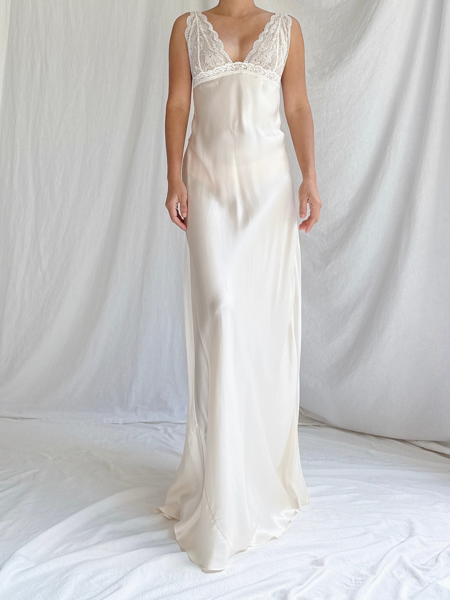 Vintage VS Silk Charmeuse Slip - S