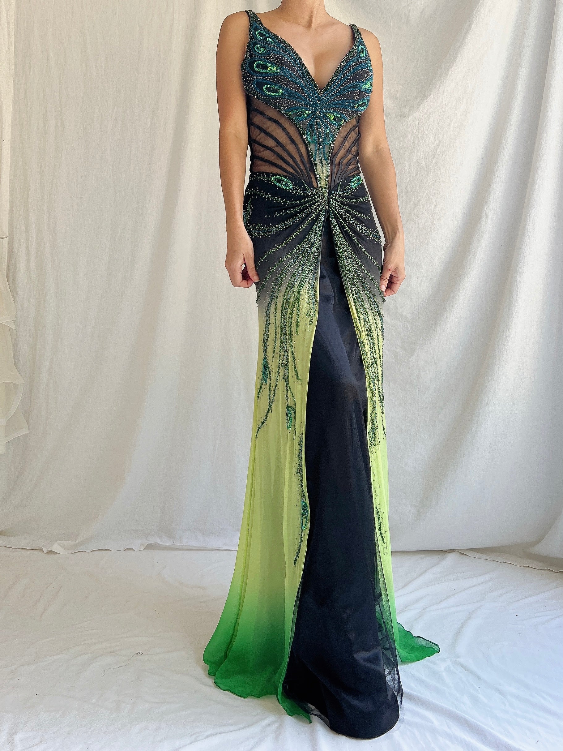 mesh vs chiffon dress Are mesh and chiffon wedding dresses distinguishable?