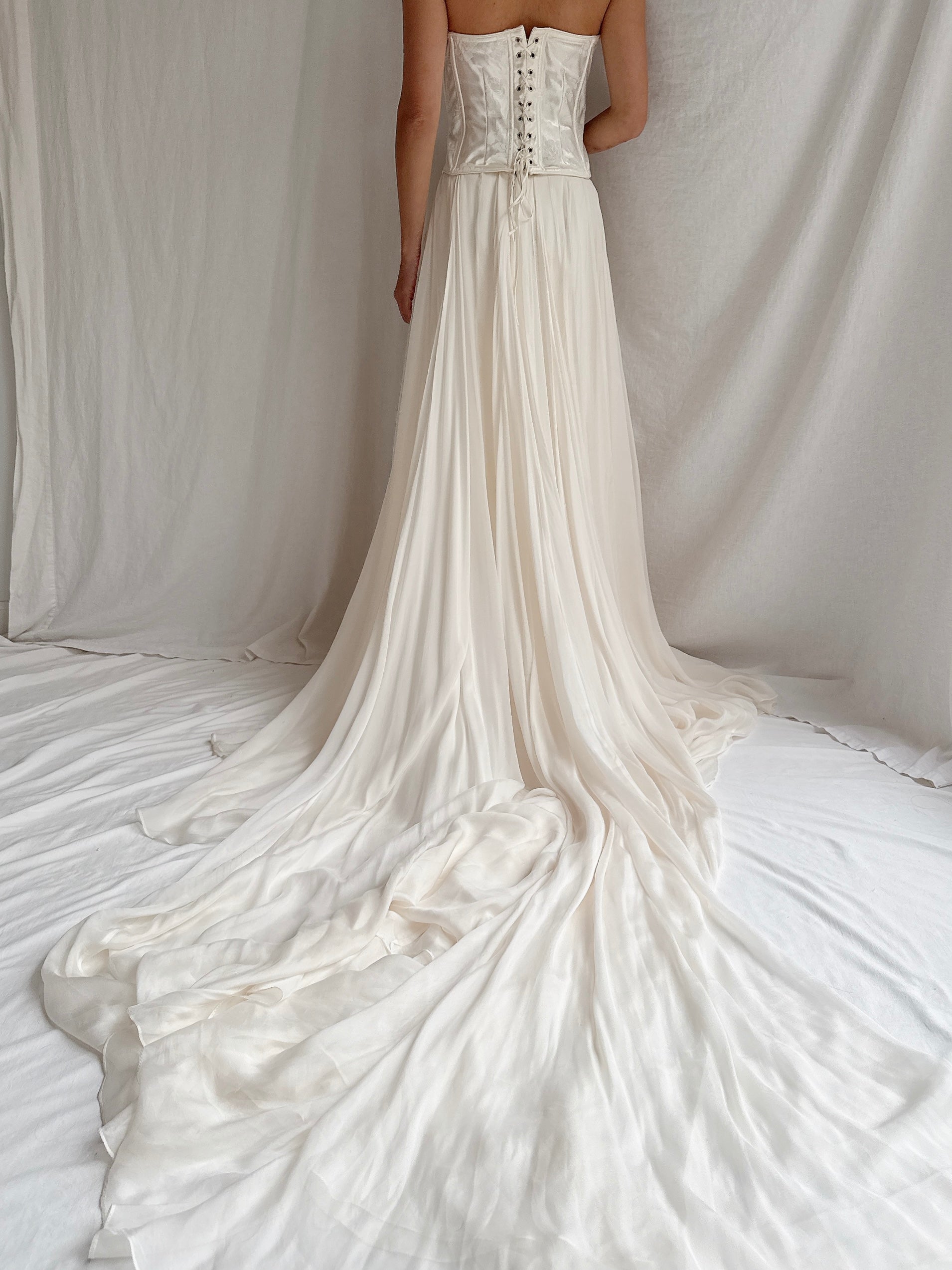 Vintage Silk 2-Piece Set - S-M