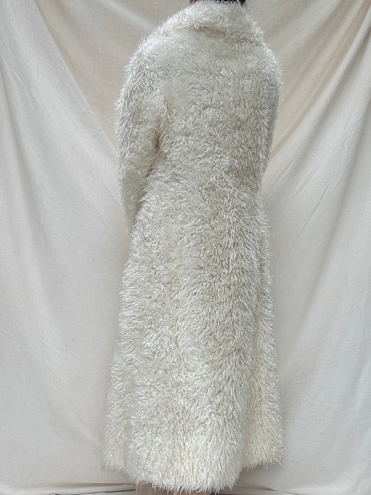 Vintage Ivory Shaggy Coat - M