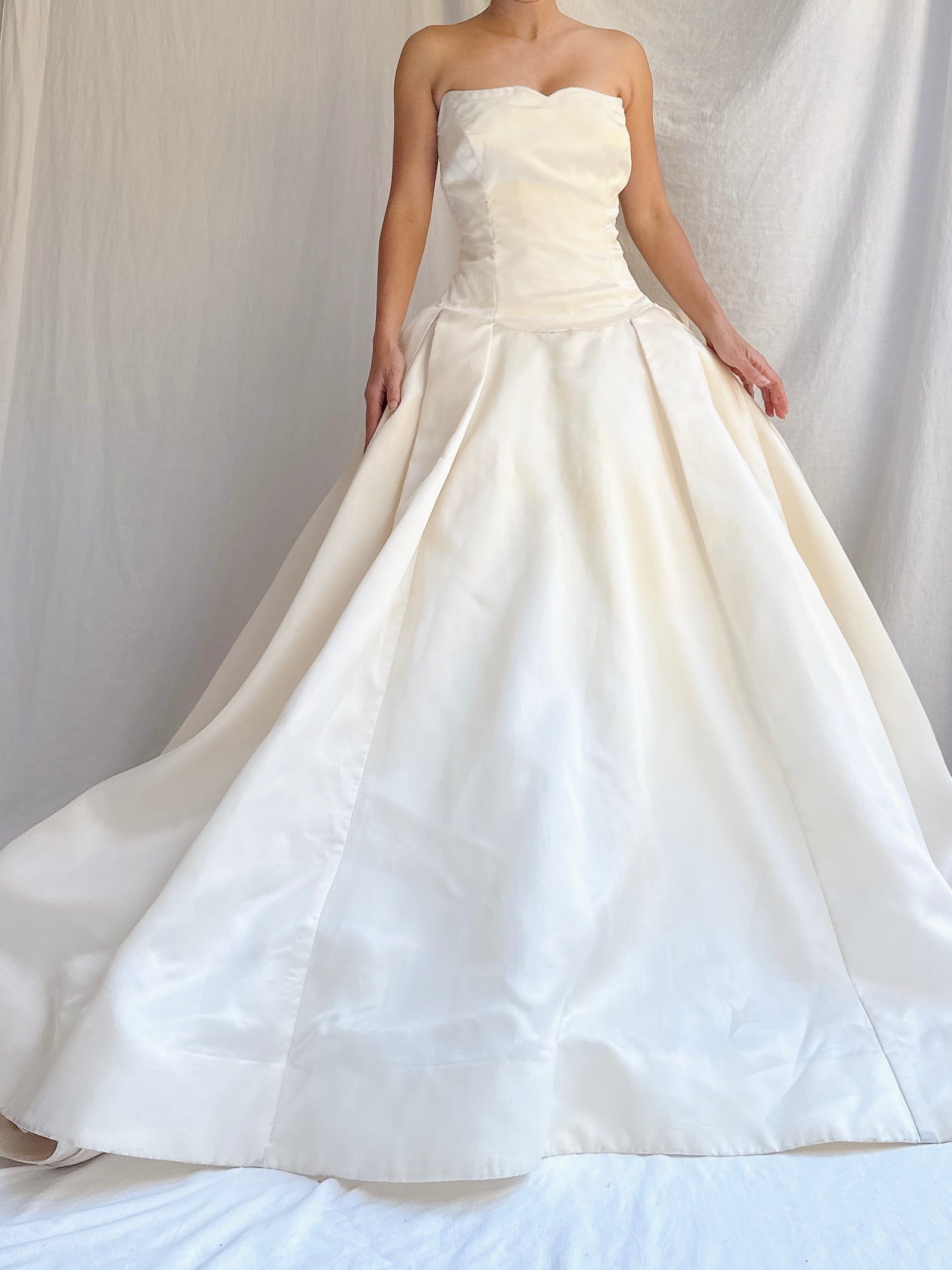 Vintage Kleinfeld Couture Silk Organza Gown - M 6/8