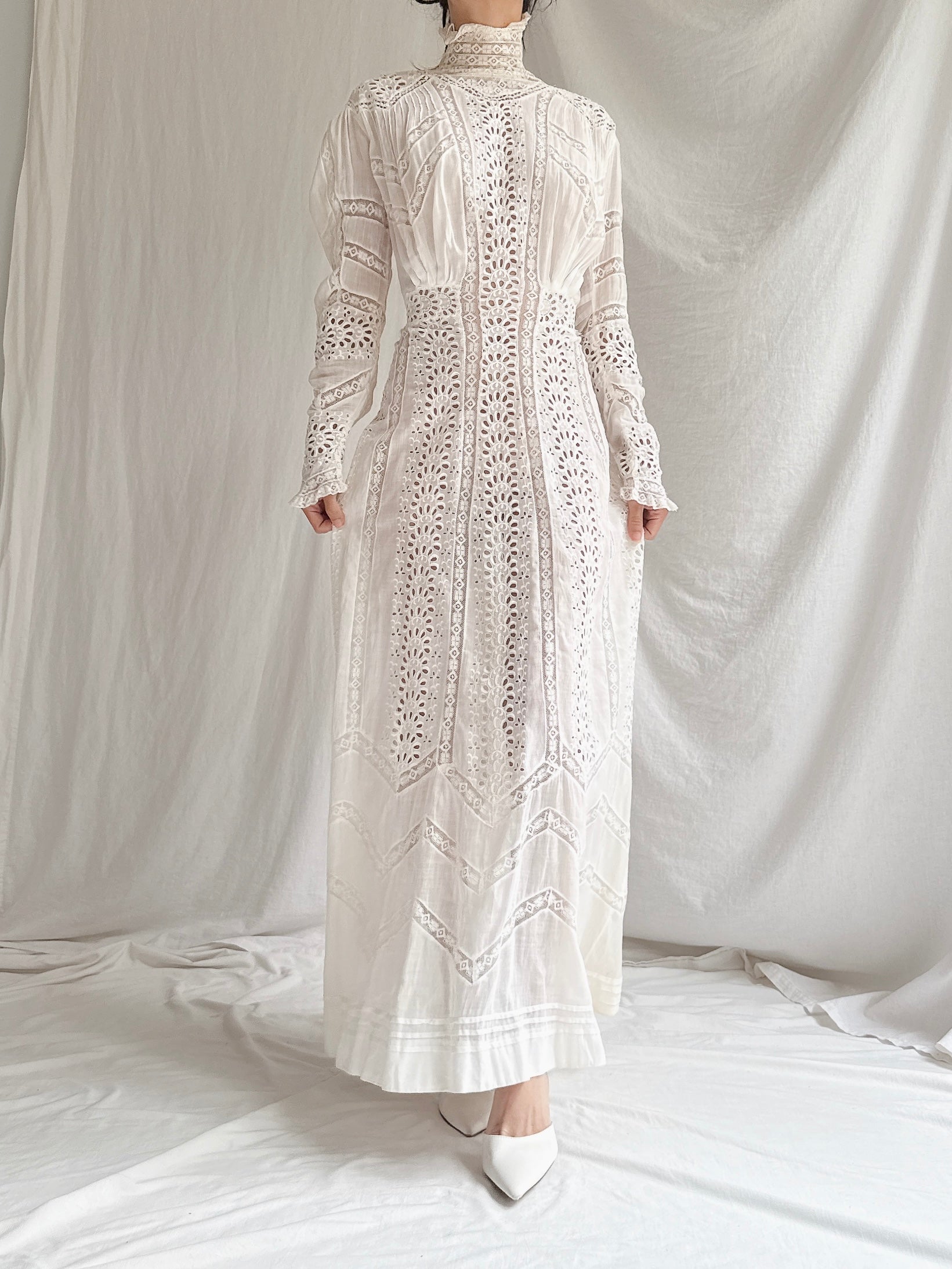 Victorian Cotton and Lace Dress - XS