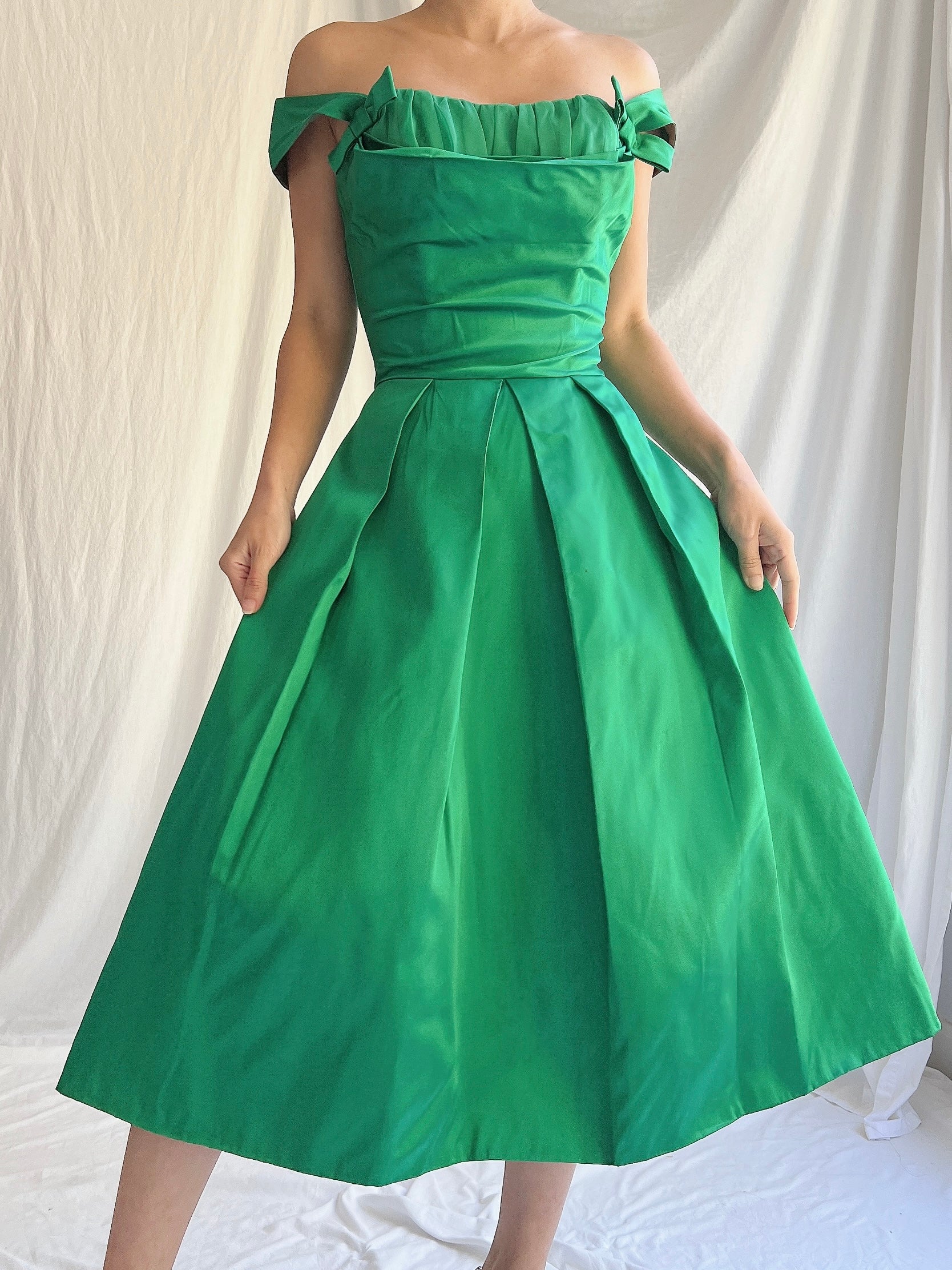 1950s Emerald Satin Dress - XS