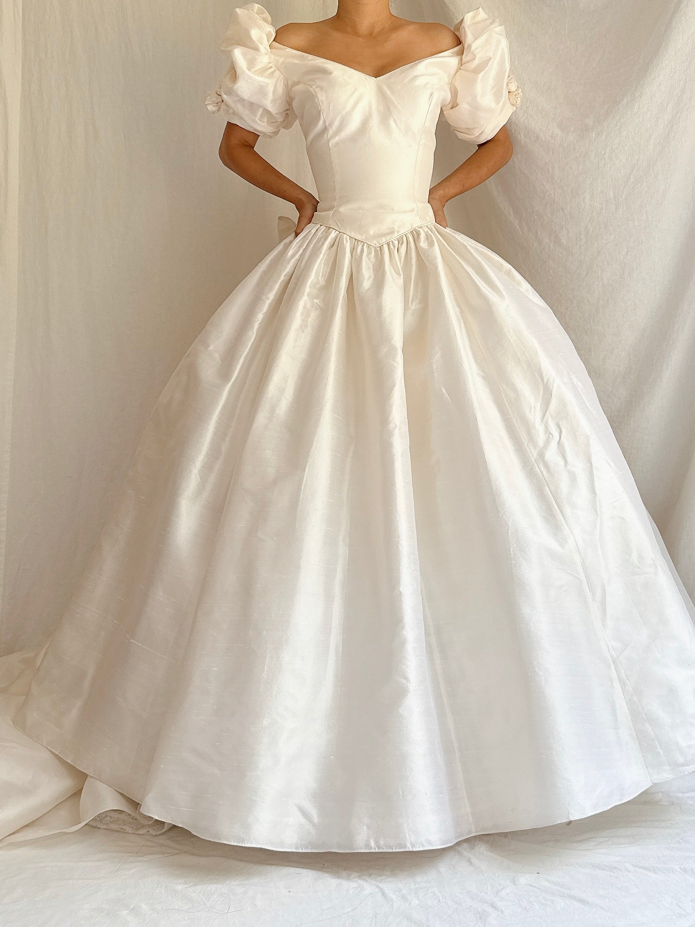 Vintage Puff Sleeve Dress - S