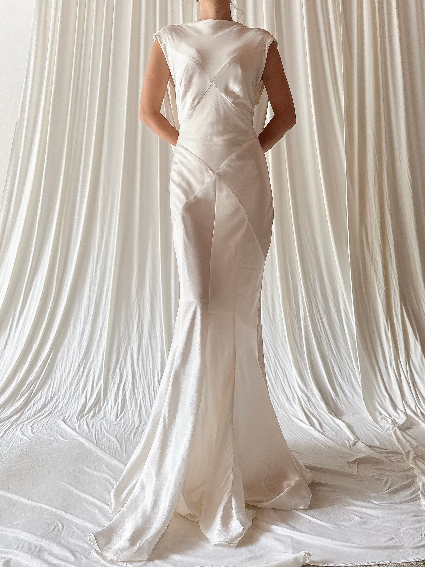 1990s Satin Bias Low Cut Back Gown - Size 4-8