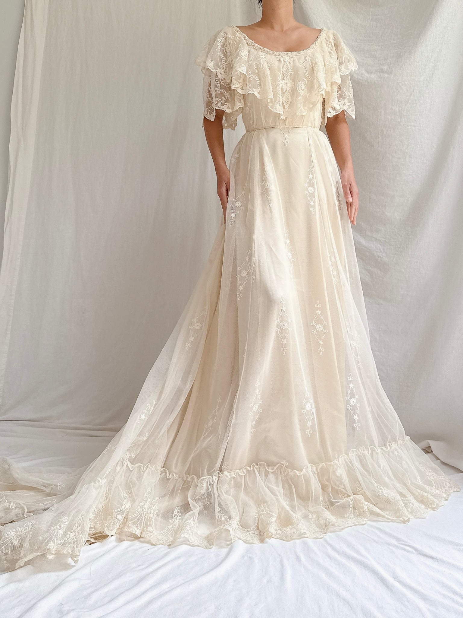 Vintage Embroidered Tulle Gown - XS