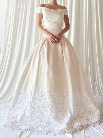 Vintage Silk Portrait Neckline Gown - M/6