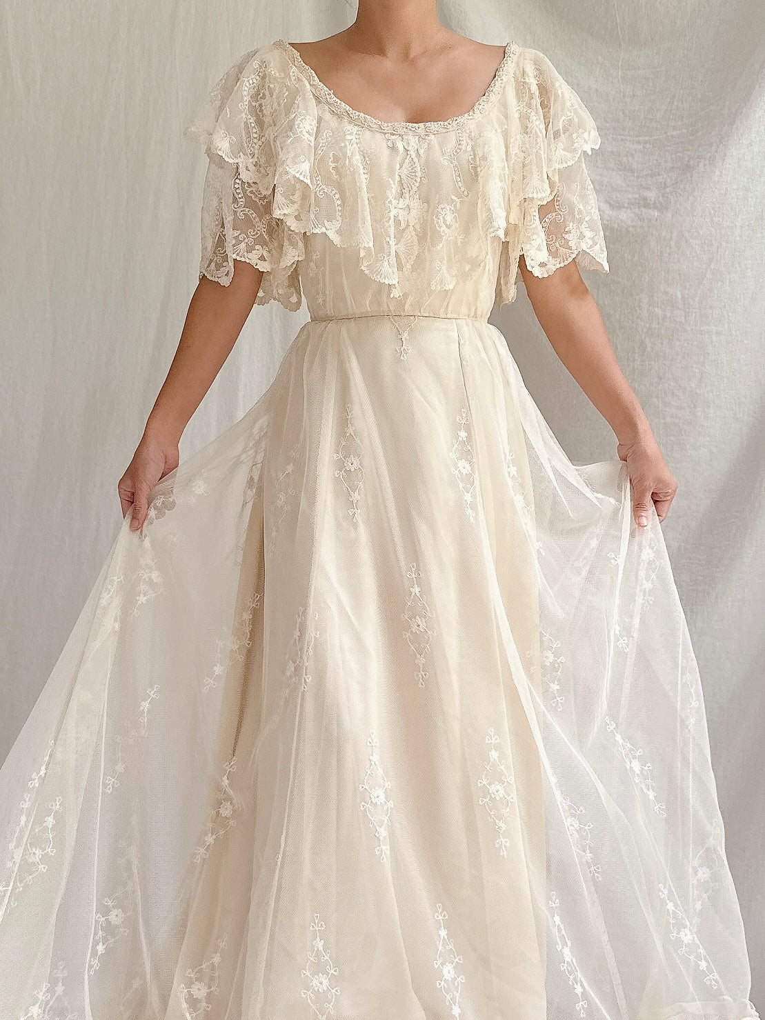 Vintage Embroidered Tulle Gown - XS