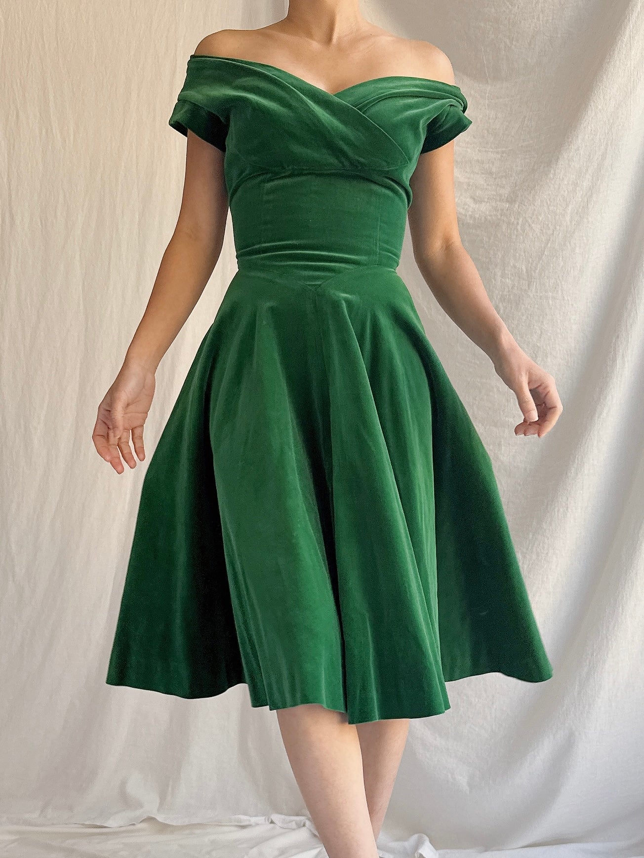 1950s Harry Kaiser Silk Velvet Dress - XS