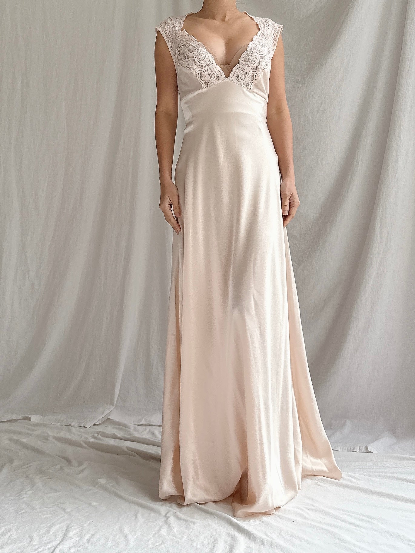 Vintage Scaasi Satin Slip - M