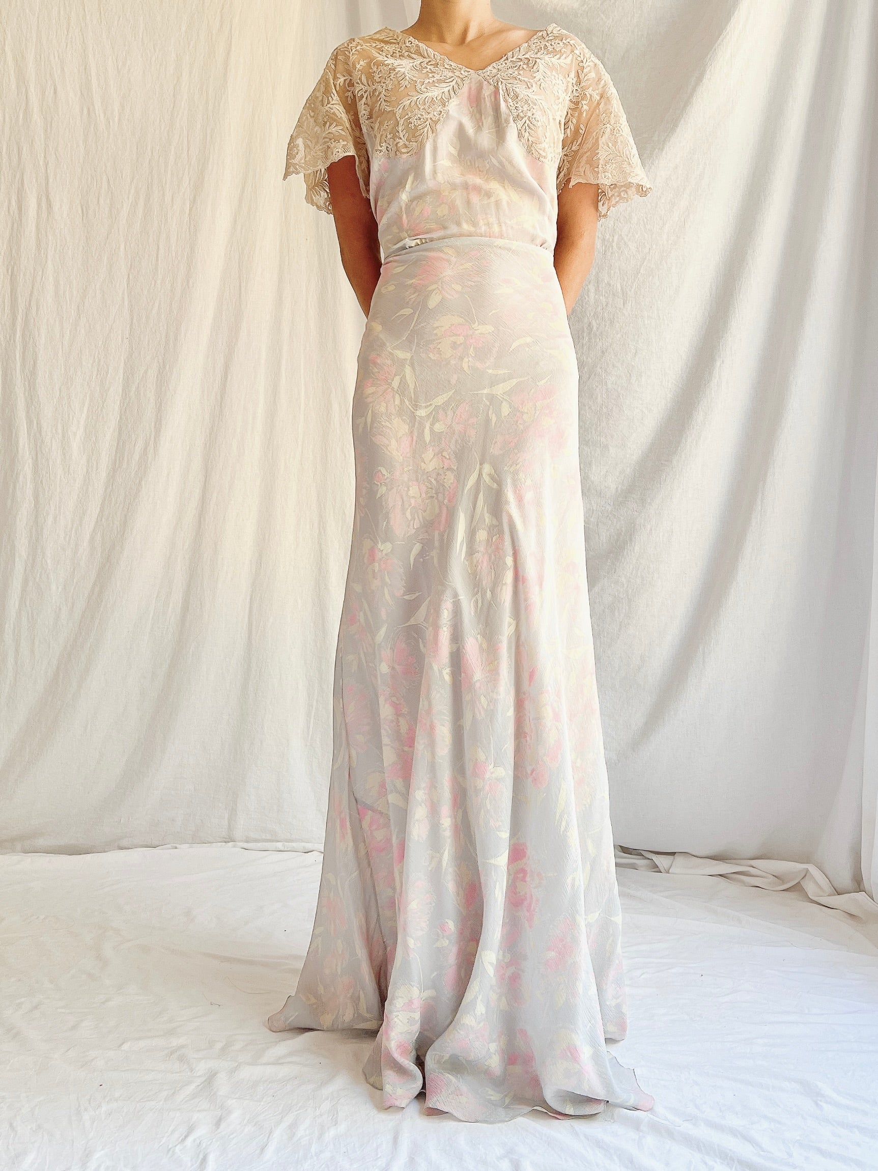 1930s Silk Pastel Gown - M