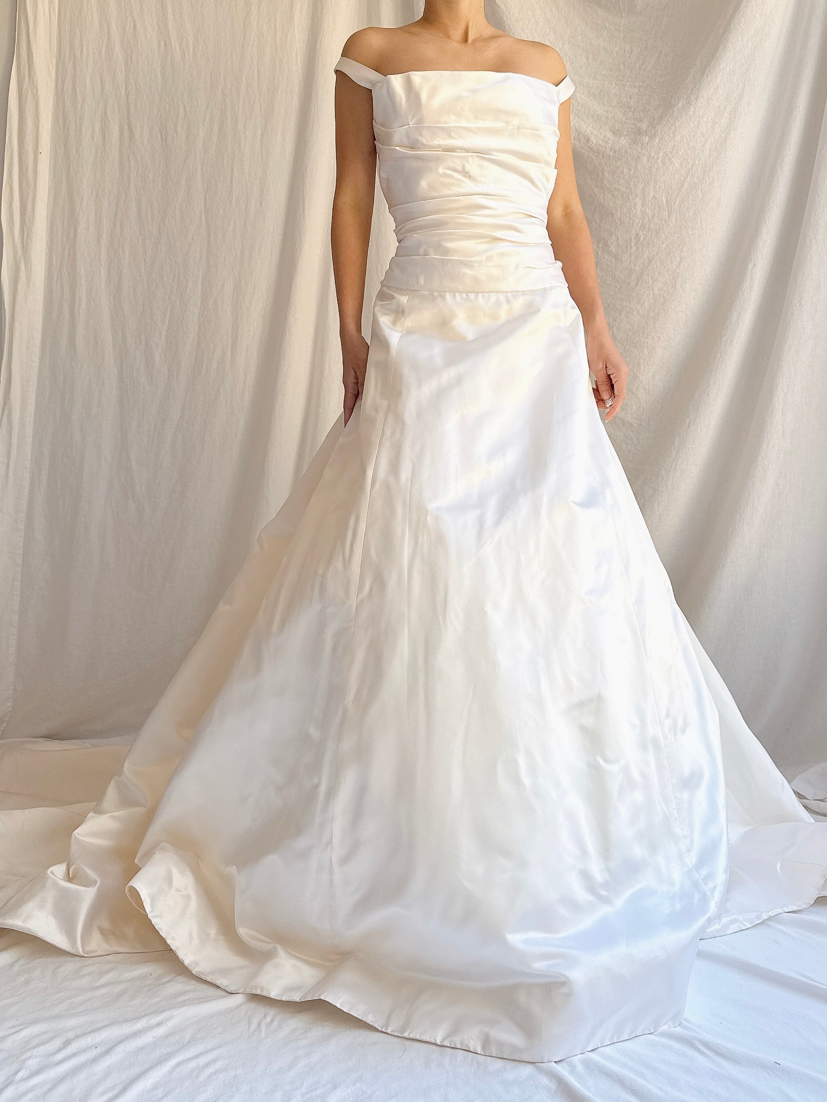 Vintage Silk Vera Wang Gown - L/US 12/14