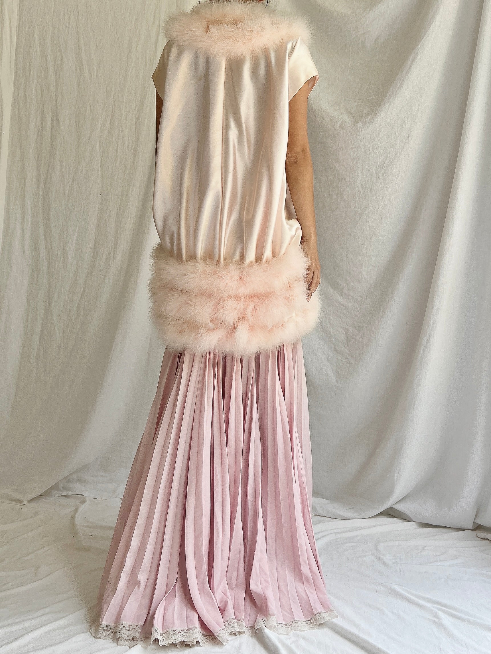 Rare Lucie Ann Pink Feather Duster - OSFM