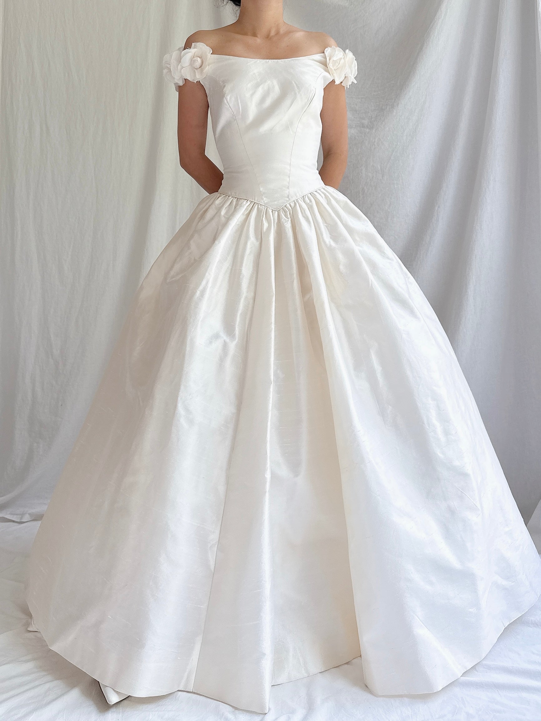 1990s Silk Flower Embellished Gown - XS